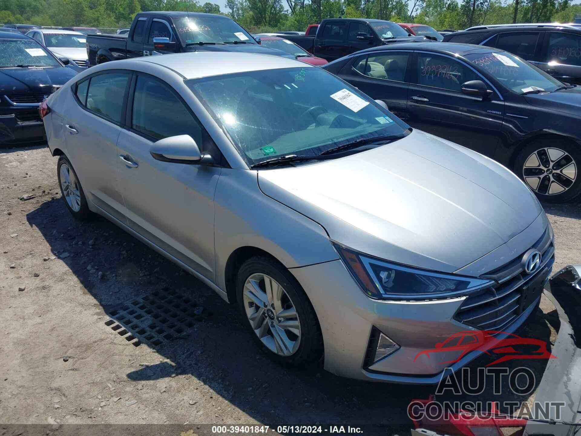 HYUNDAI ELANTRA 2020 - 5NPD84LF1LH627492