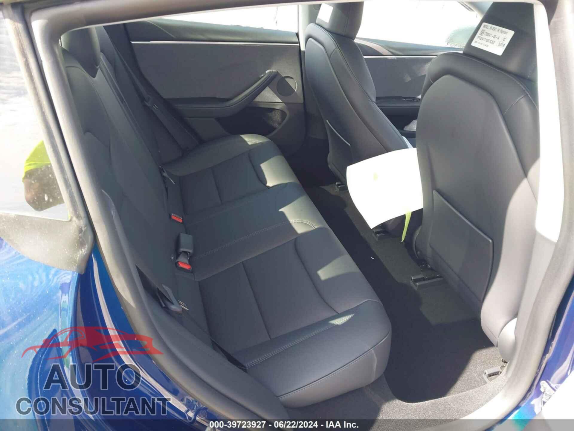 TESLA MODEL 3 2024 - 5YJ3E1EA2RF751881
