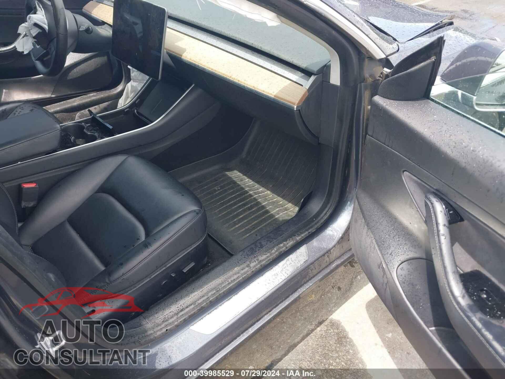 TESLA MODEL 3 2020 - 5YJ3E1EA3LF657984