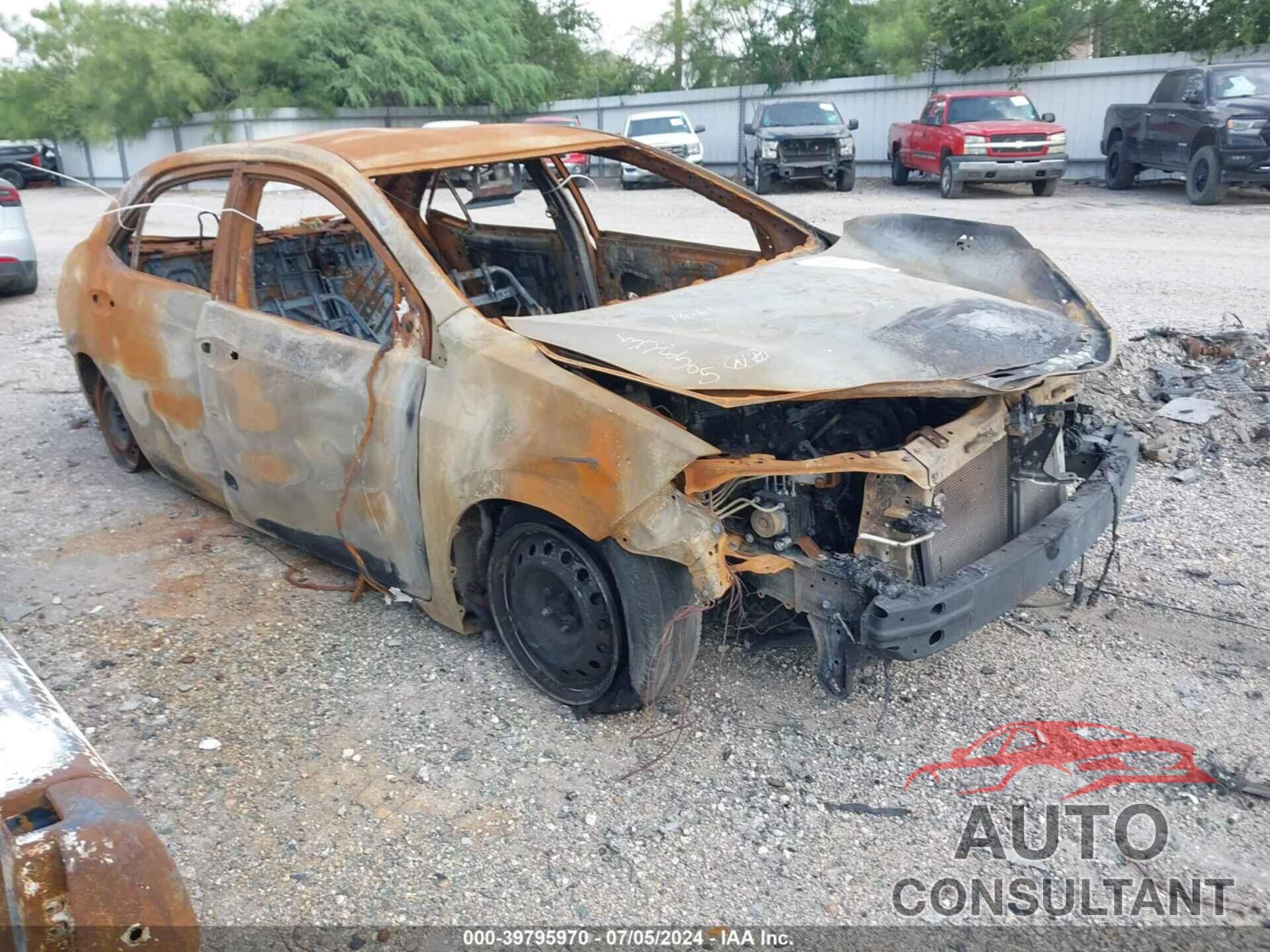 TOYOTA COROLLA 2018 - 5YFBURHE4JP809851