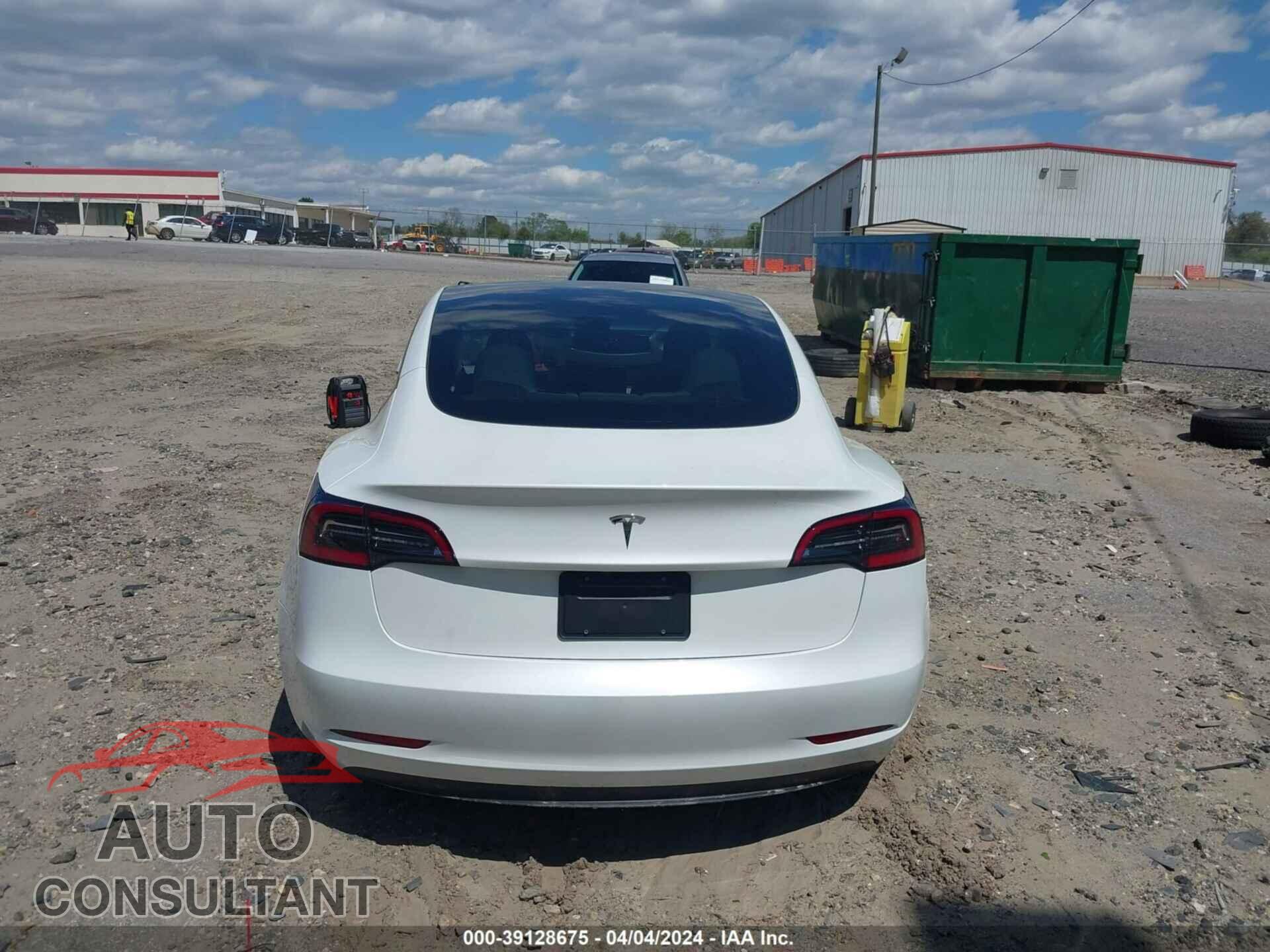TESLA MODEL 3 2023 - 5YJ3E1EA2PF569434