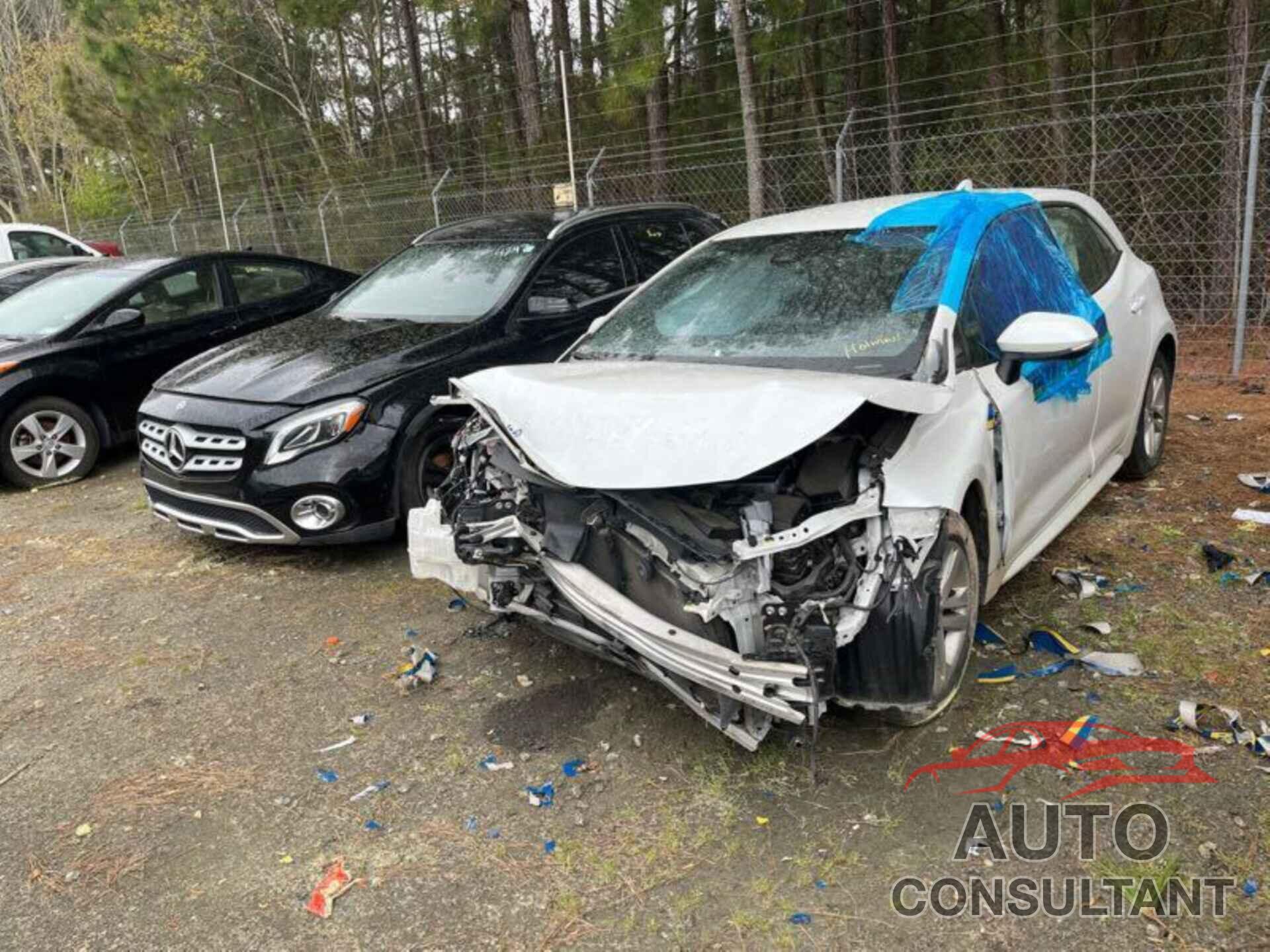 TOYOTA COROLLA 2021 - JTND4MBE0M3106843