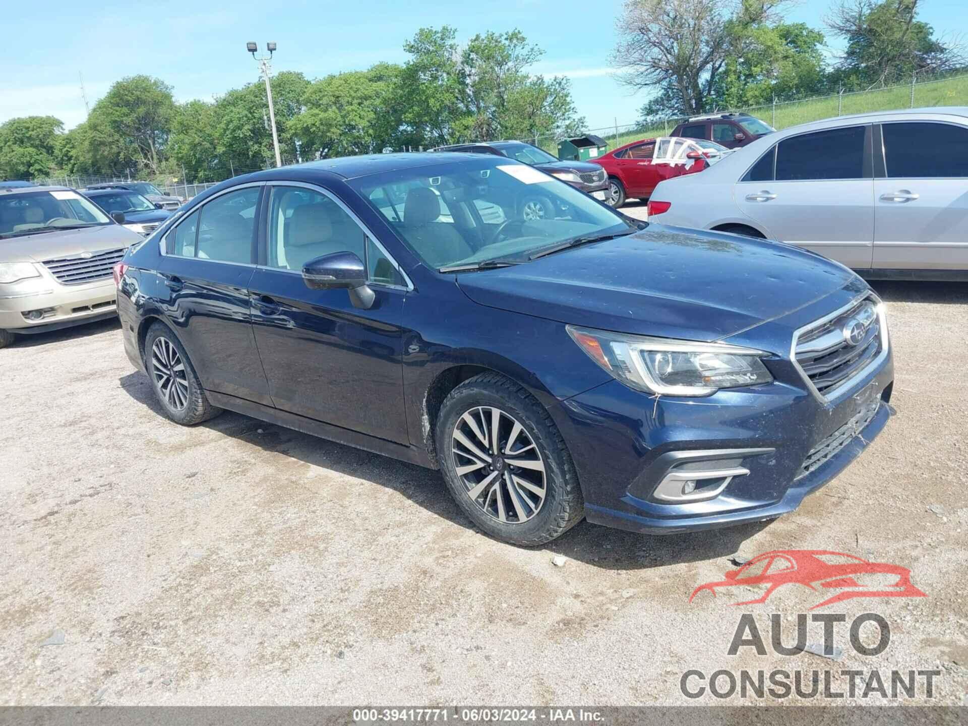 SUBARU LEGACY 2018 - 4S3BNAF67J3042290