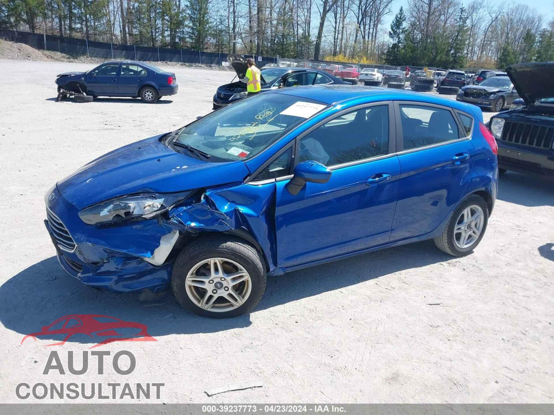FORD FIESTA 2018 - 3FADP4EJ3JM144698