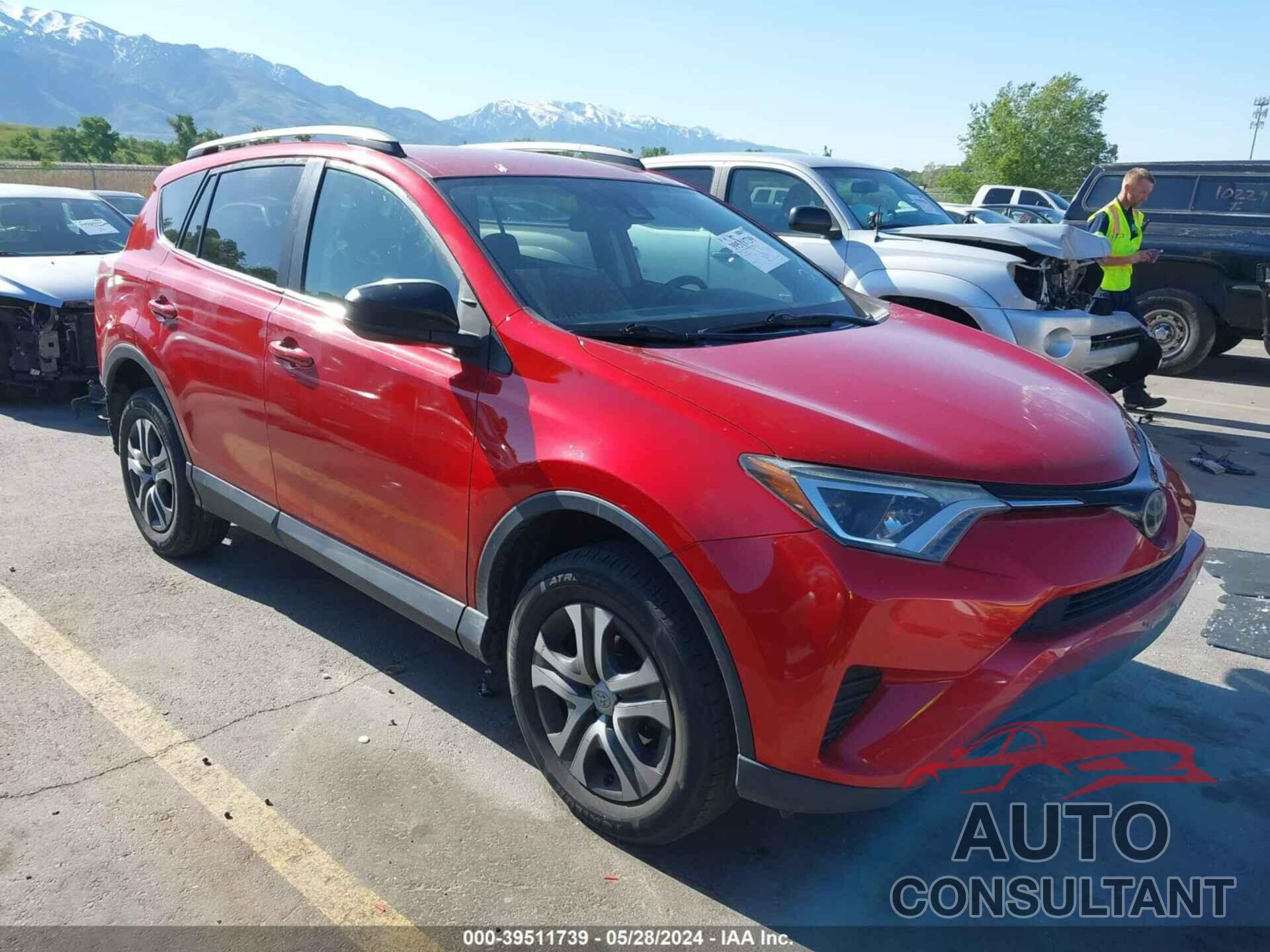 TOYOTA RAV4 2017 - 2T3ZFREV8HW372014