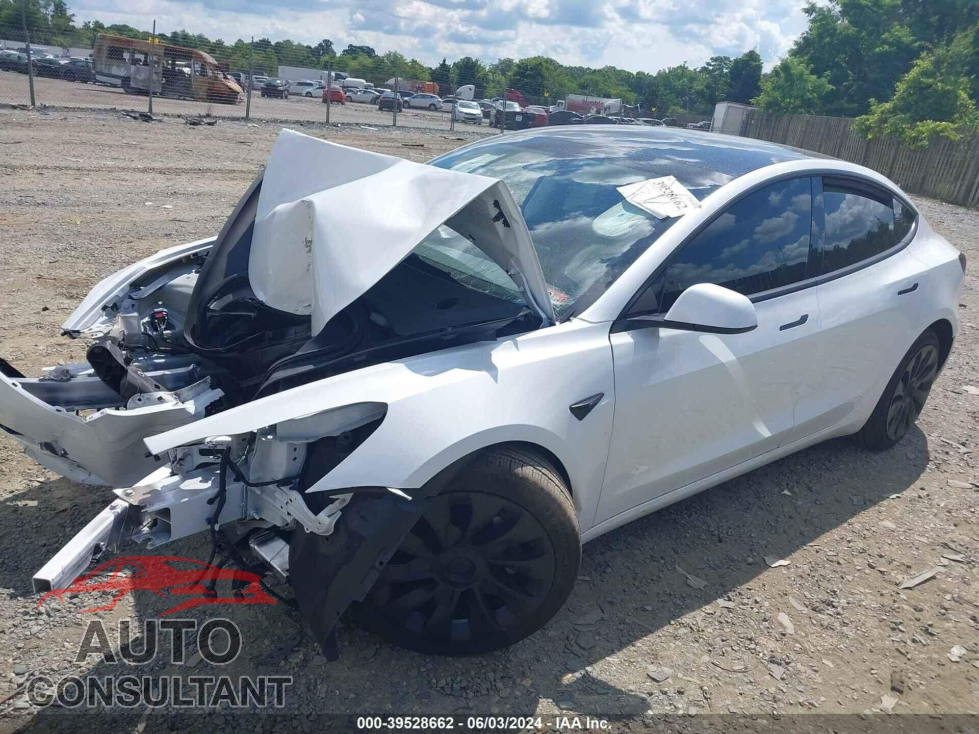 TESLA MODEL 3 2023 - 5YJ3E1EA2PF652281