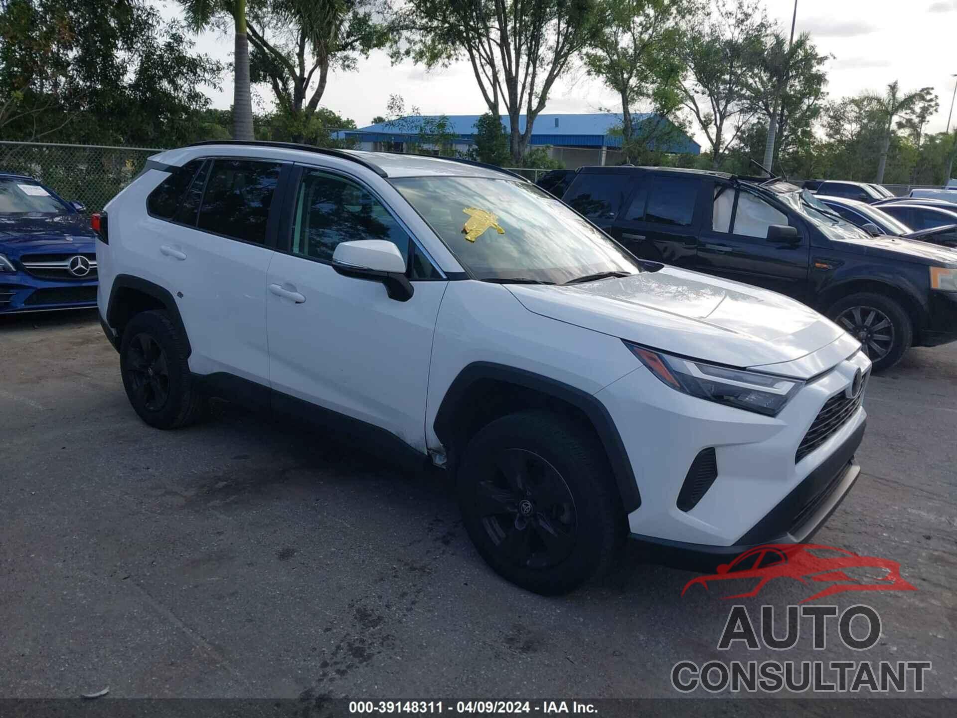TOYOTA RAV4 2022 - 2T3W1RFV0NC179241