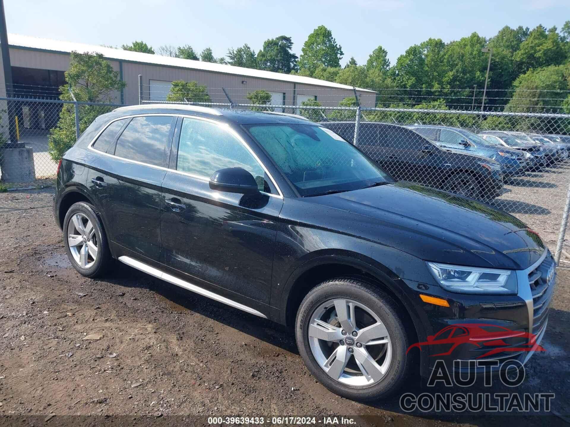 AUDI Q5 2018 - WA1BNAFY9J2033110