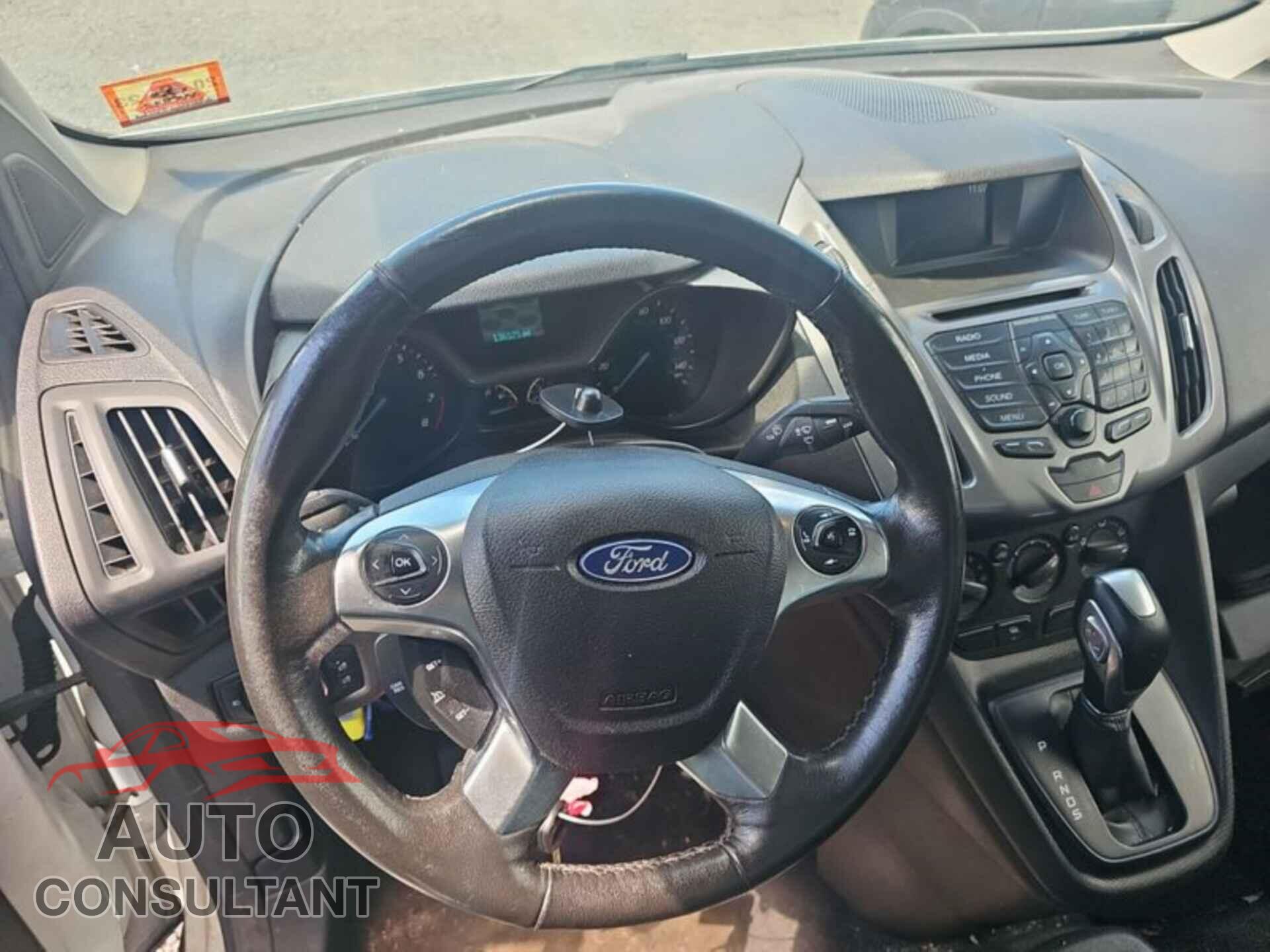 FORD TRANSIT CONNECT 2017 - NM0LS7F73H1329721