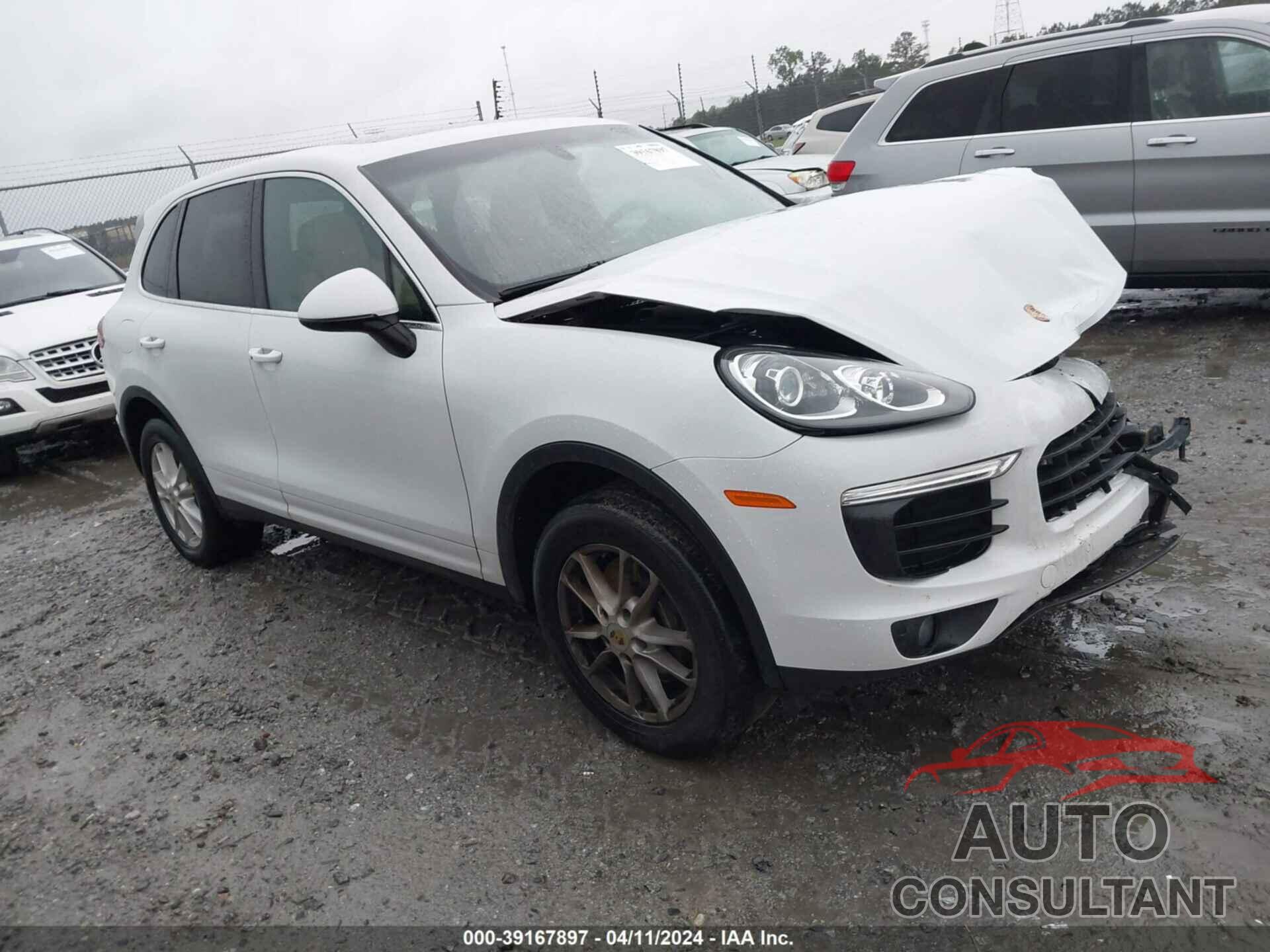 PORSCHE CAYENNE 2018 - WP1AA2A21JKA01403