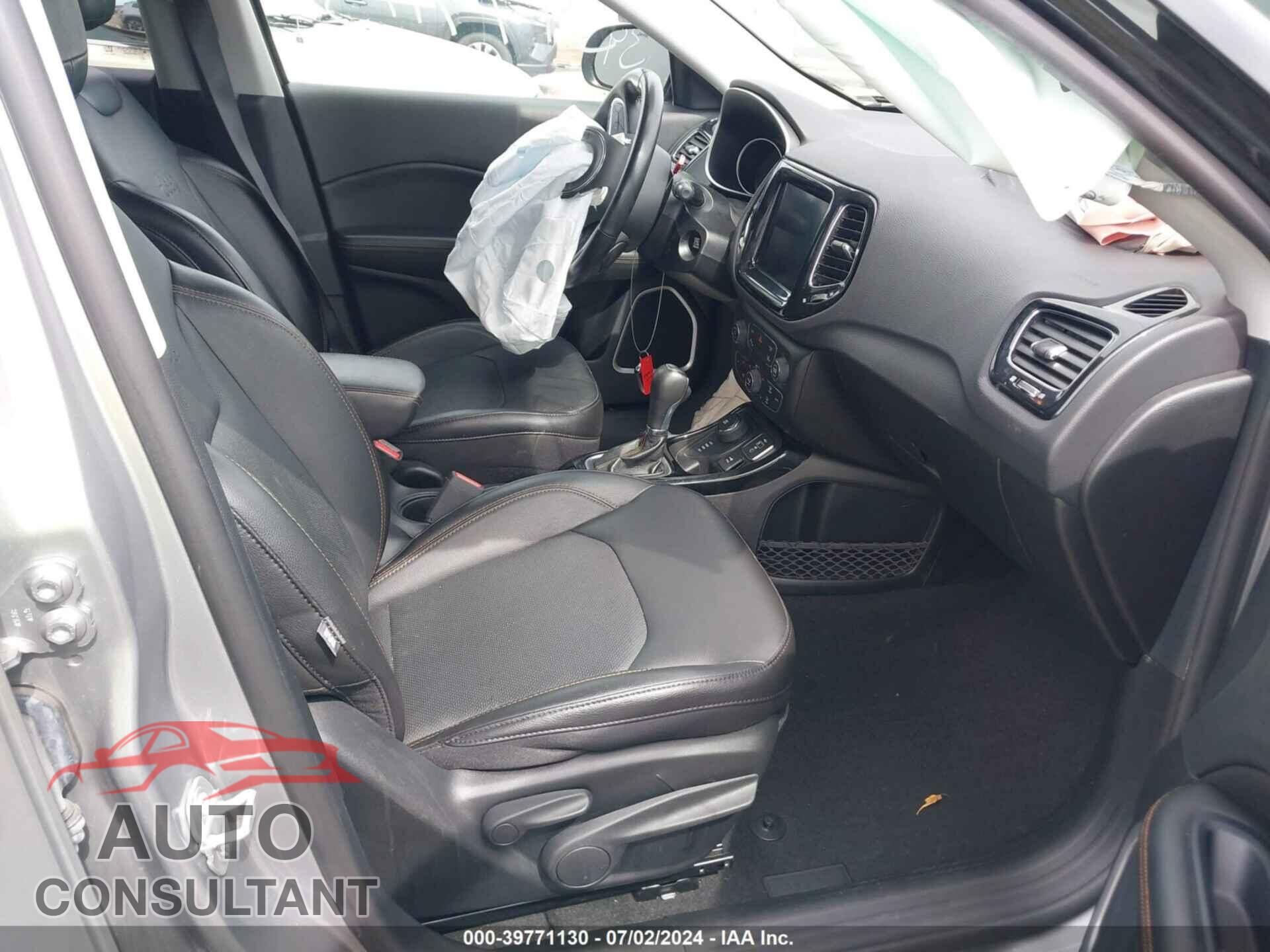 JEEP COMPASS 2021 - 3C4NJDCB2MT506493