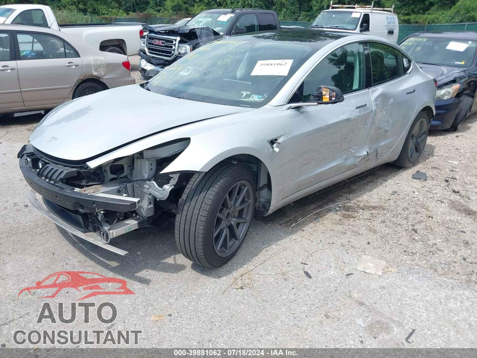 TESLA MODEL 3 2018 - 5YJ3E1EA3JF034765