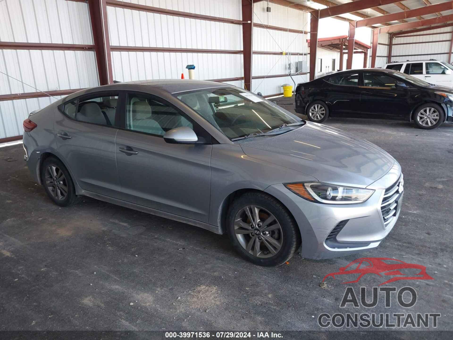 HYUNDAI ELANTRA 2017 - 5NPD84LF4HH183175