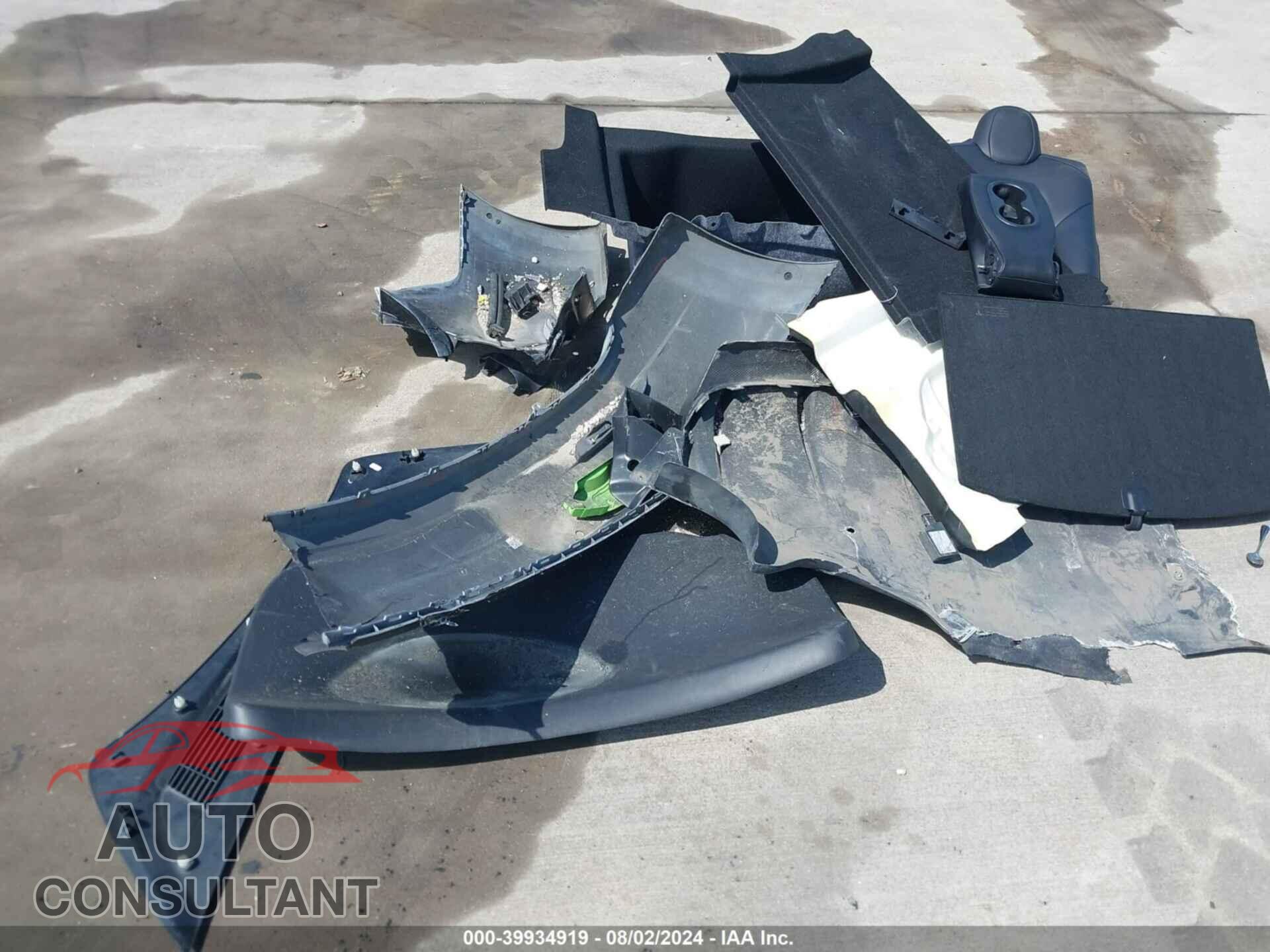 TESLA MODEL 3 2021 - 5YJ3E1EA8MF100733