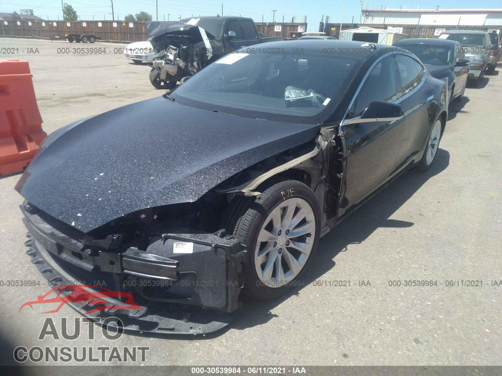 TESLA MODEL S 2018 - 5YJSA1E25JF281639