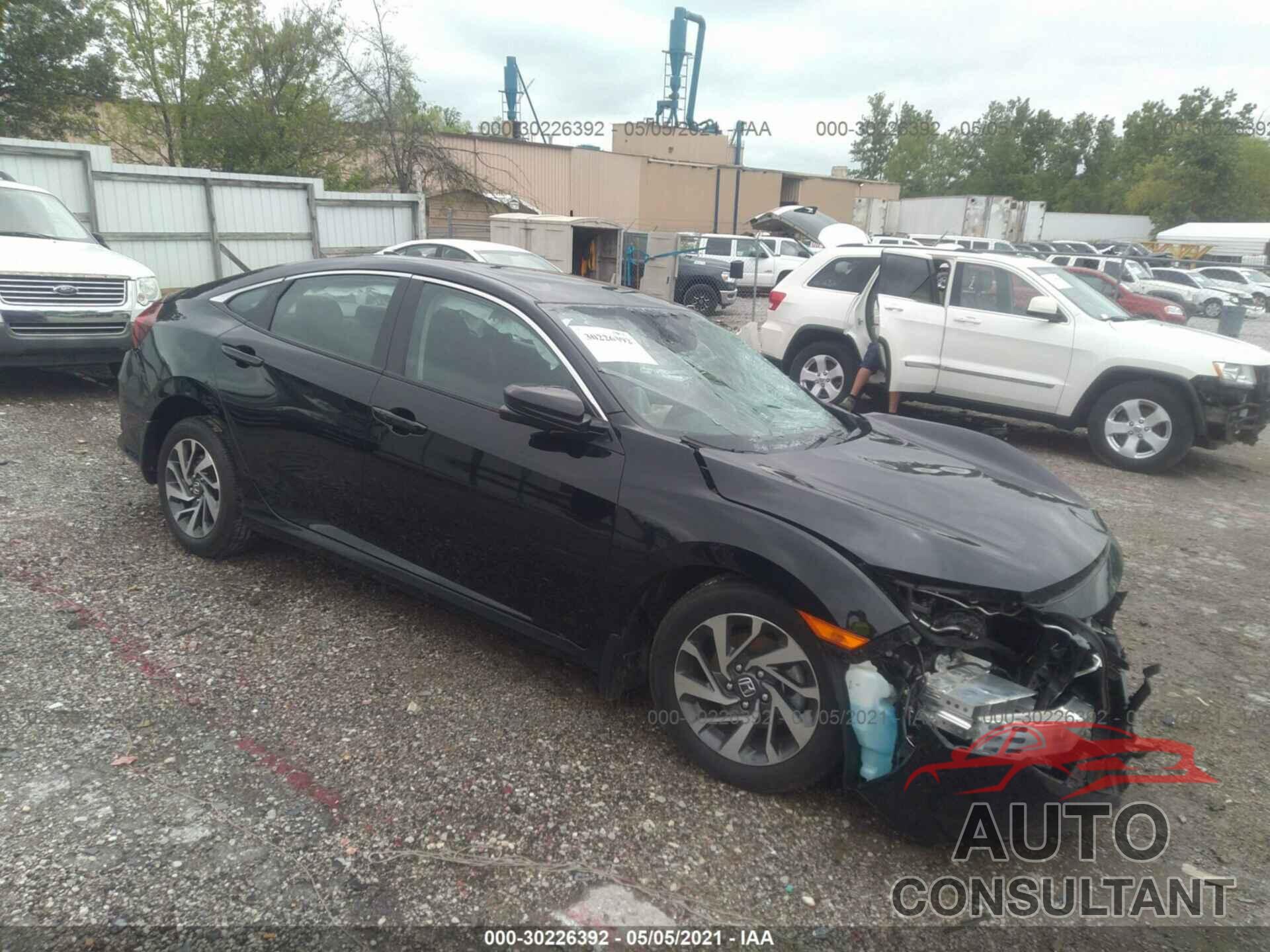 HONDA CIVIC SEDAN 2018 - 19XFC2F82JE044195