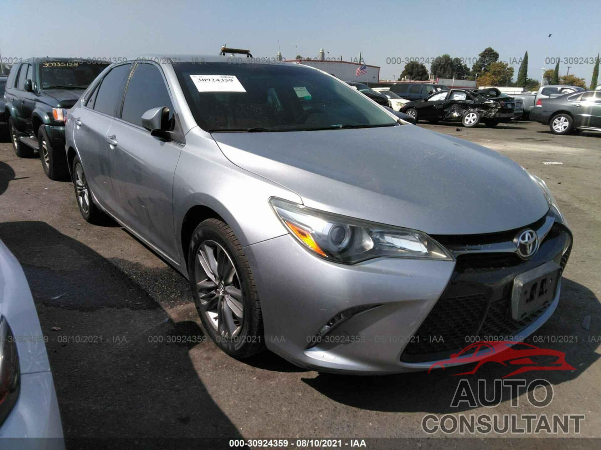 TOYOTA CAMRY 2016 - 4T1BF1FK0GU120174