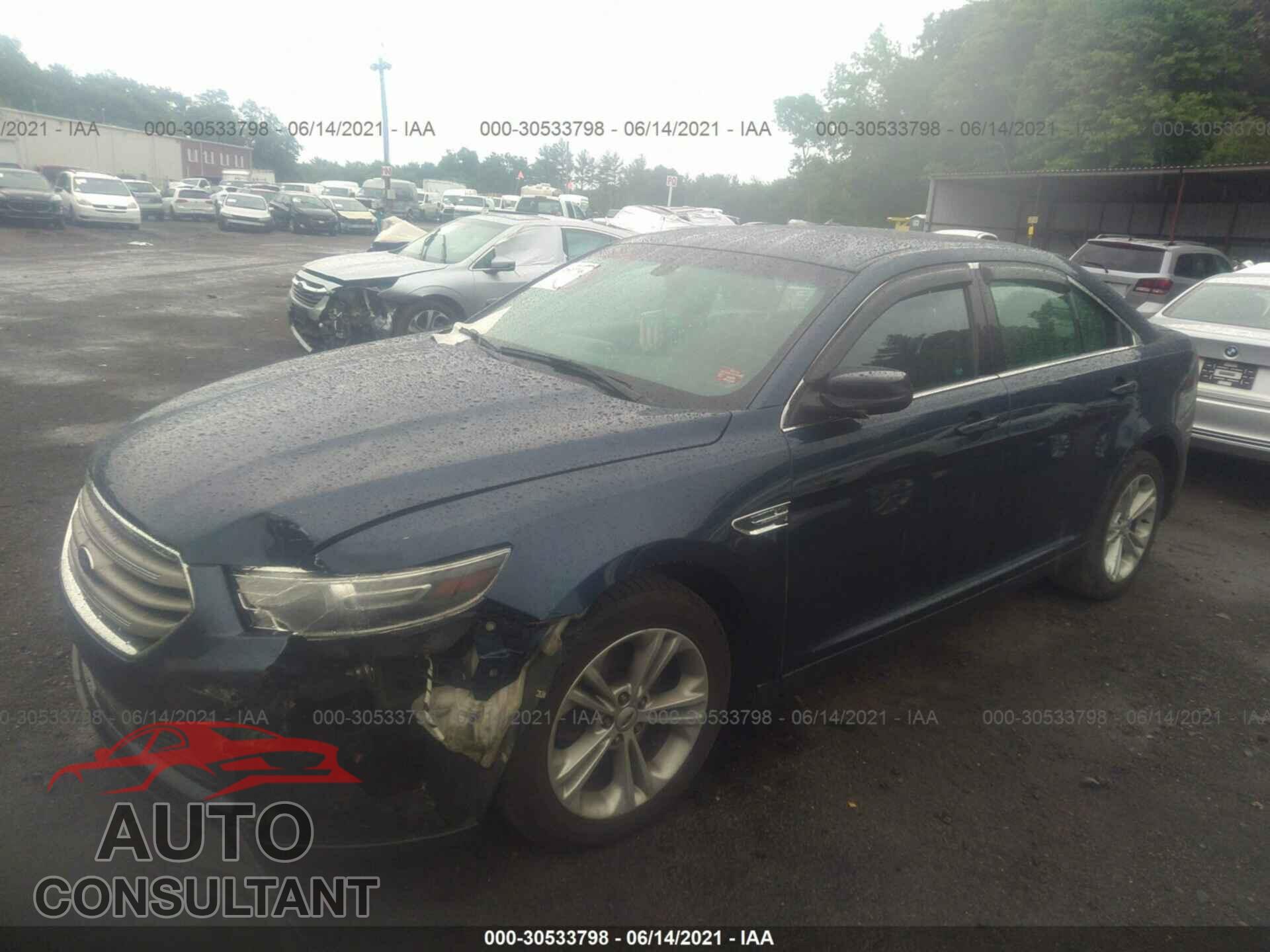 FORD TAURUS 2017 - 1FAHP2E84HG114052