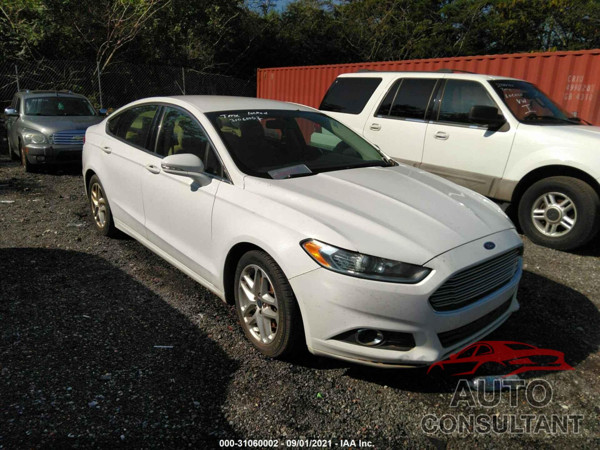 FORD FUSION 2015 - 5J6RW6H39HL008531