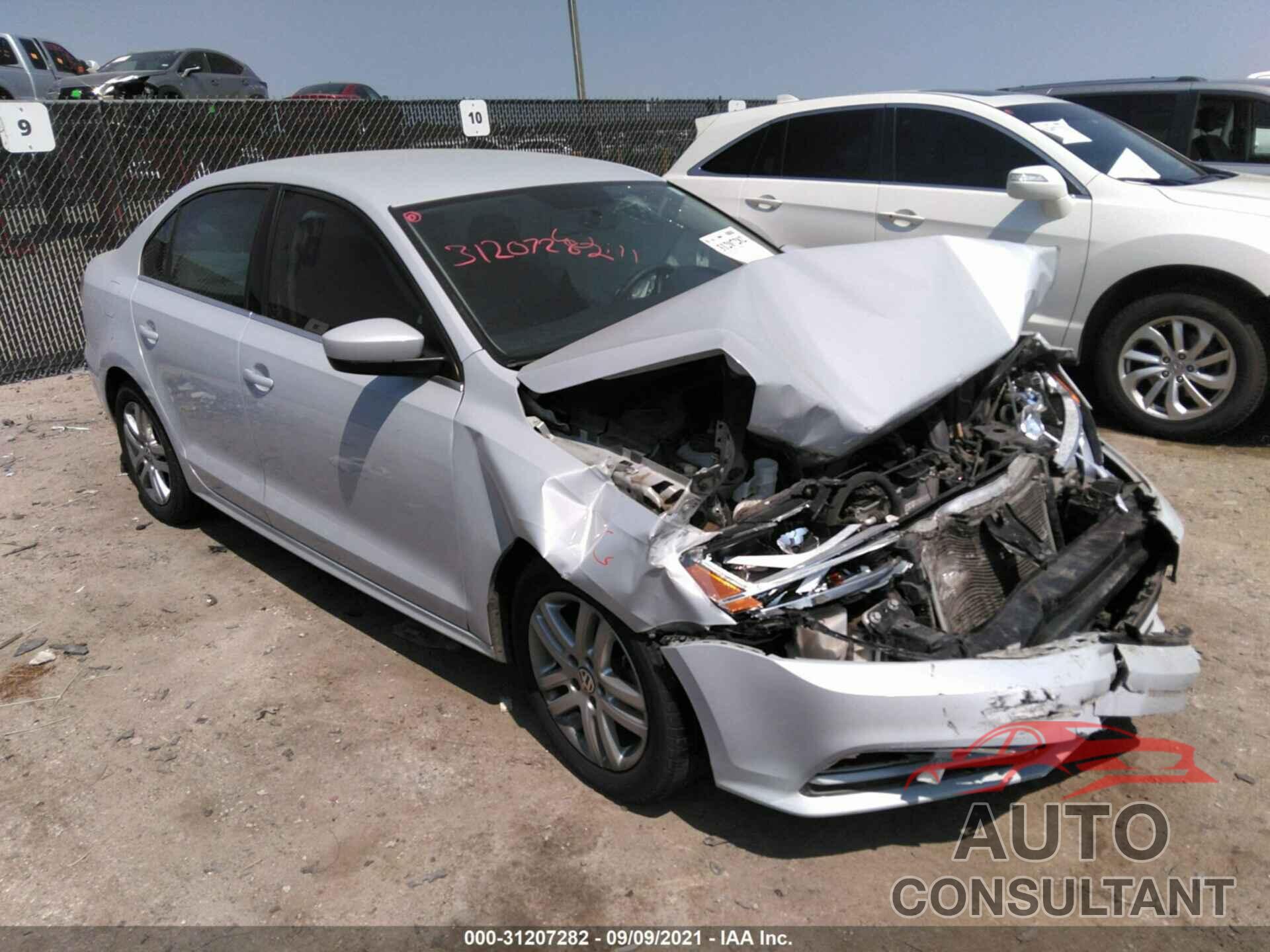 VOLKSWAGEN JETTA 2017 - 3VW2B7AJ1HM313020