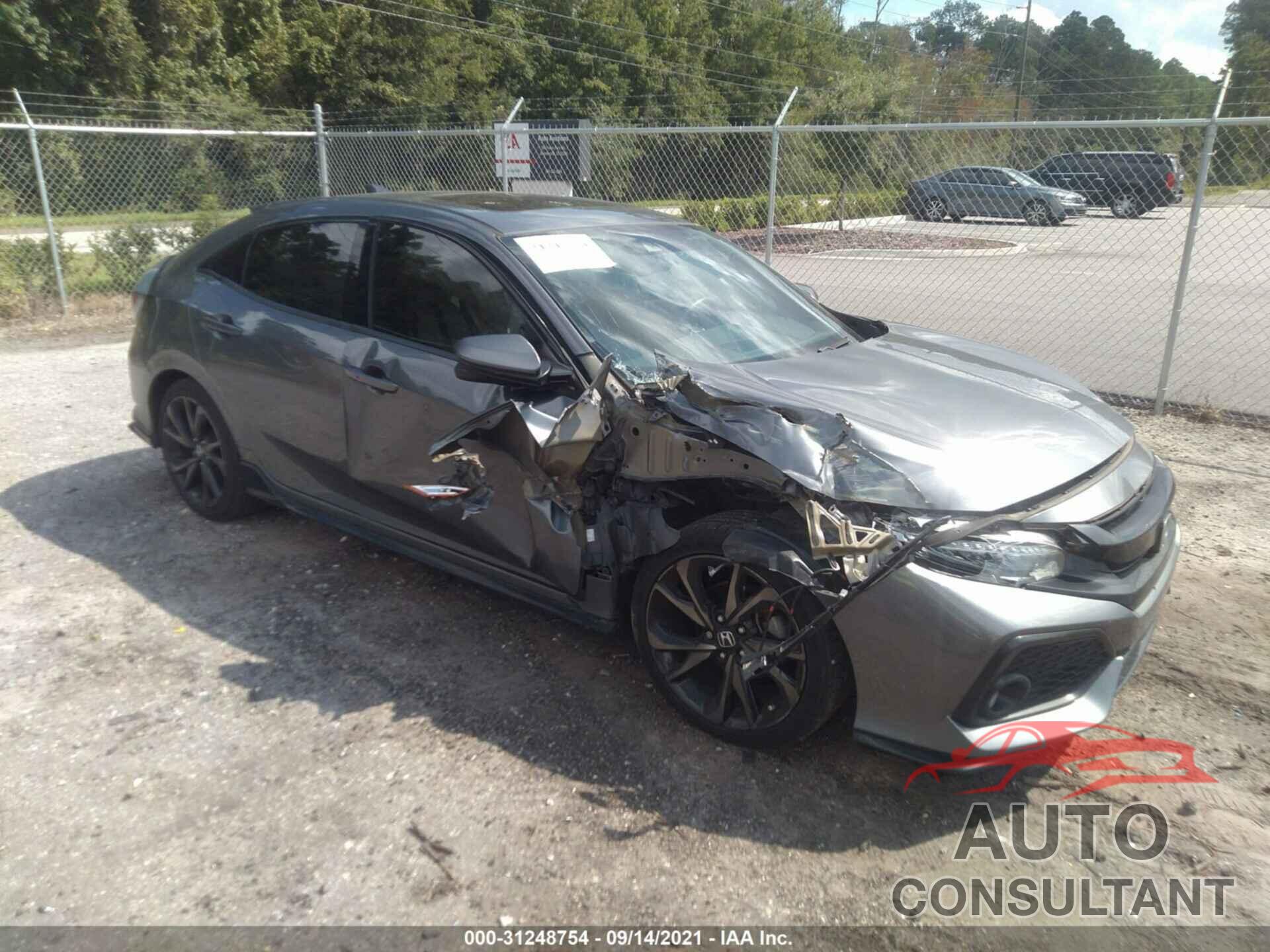 HONDA CIVIC HATCHBACK 2017 - SHHFK7H99HU234570