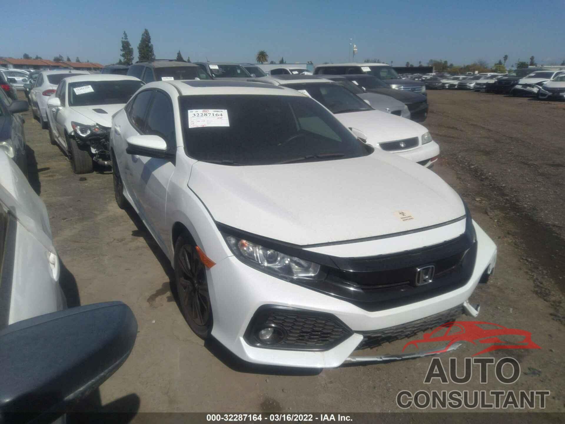 HONDA CIVIC HATCHBACK 2017 - SHHFK7H54HU427142