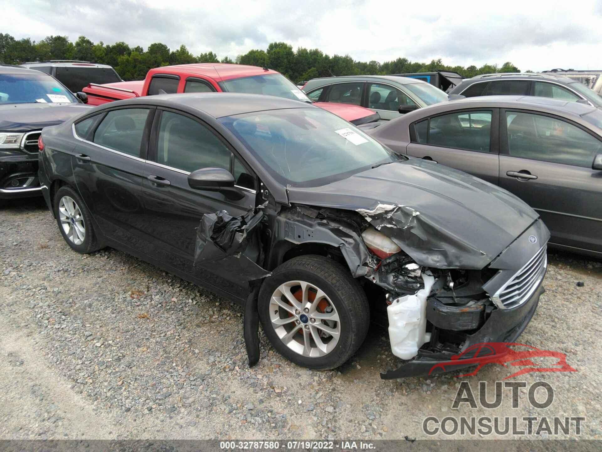 FORD FUSION 2019 - 3FA6P0HD1KR101957