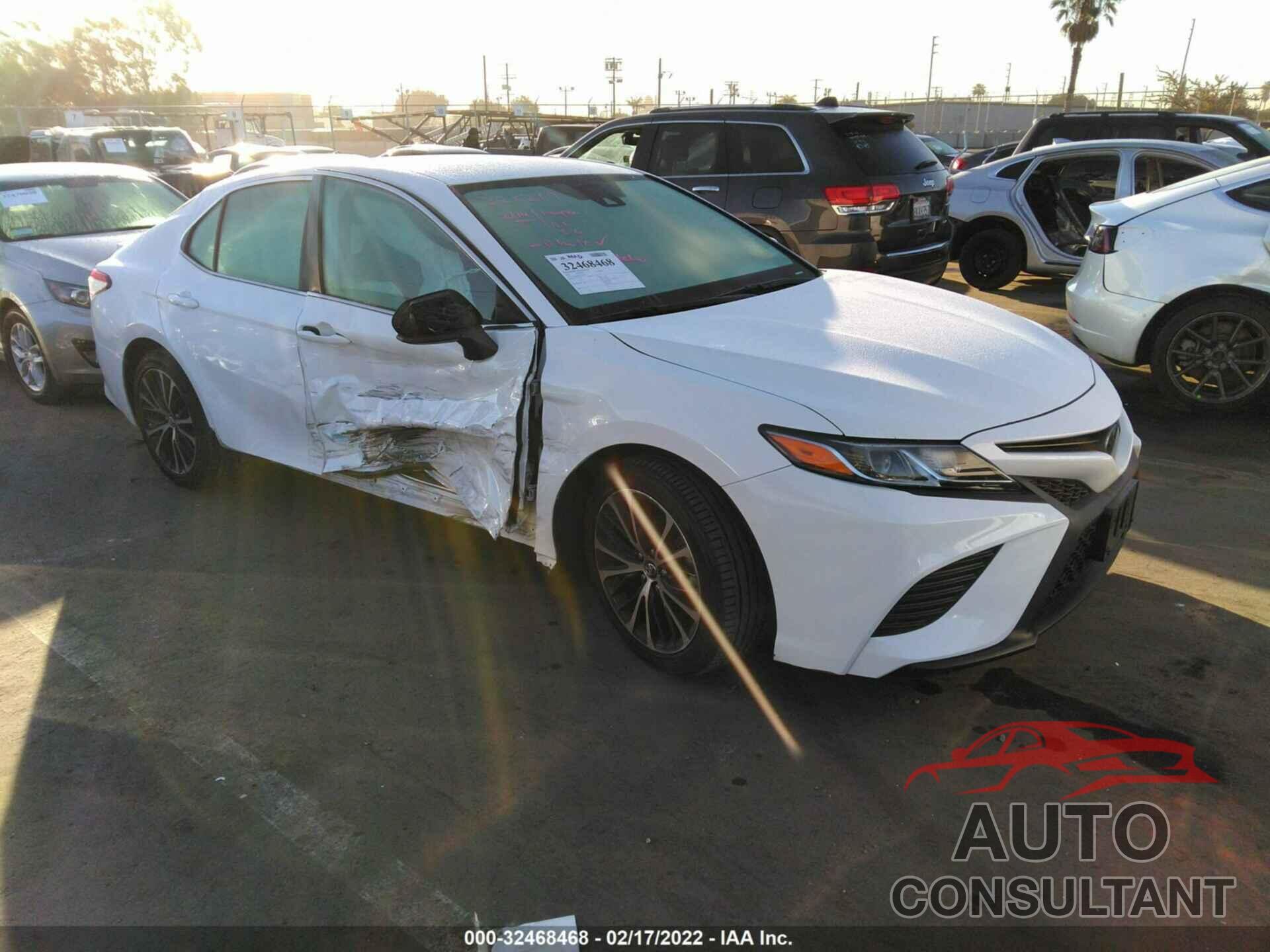TOYOTA CAMRY 2019 - 4T1B11HK8KU202142