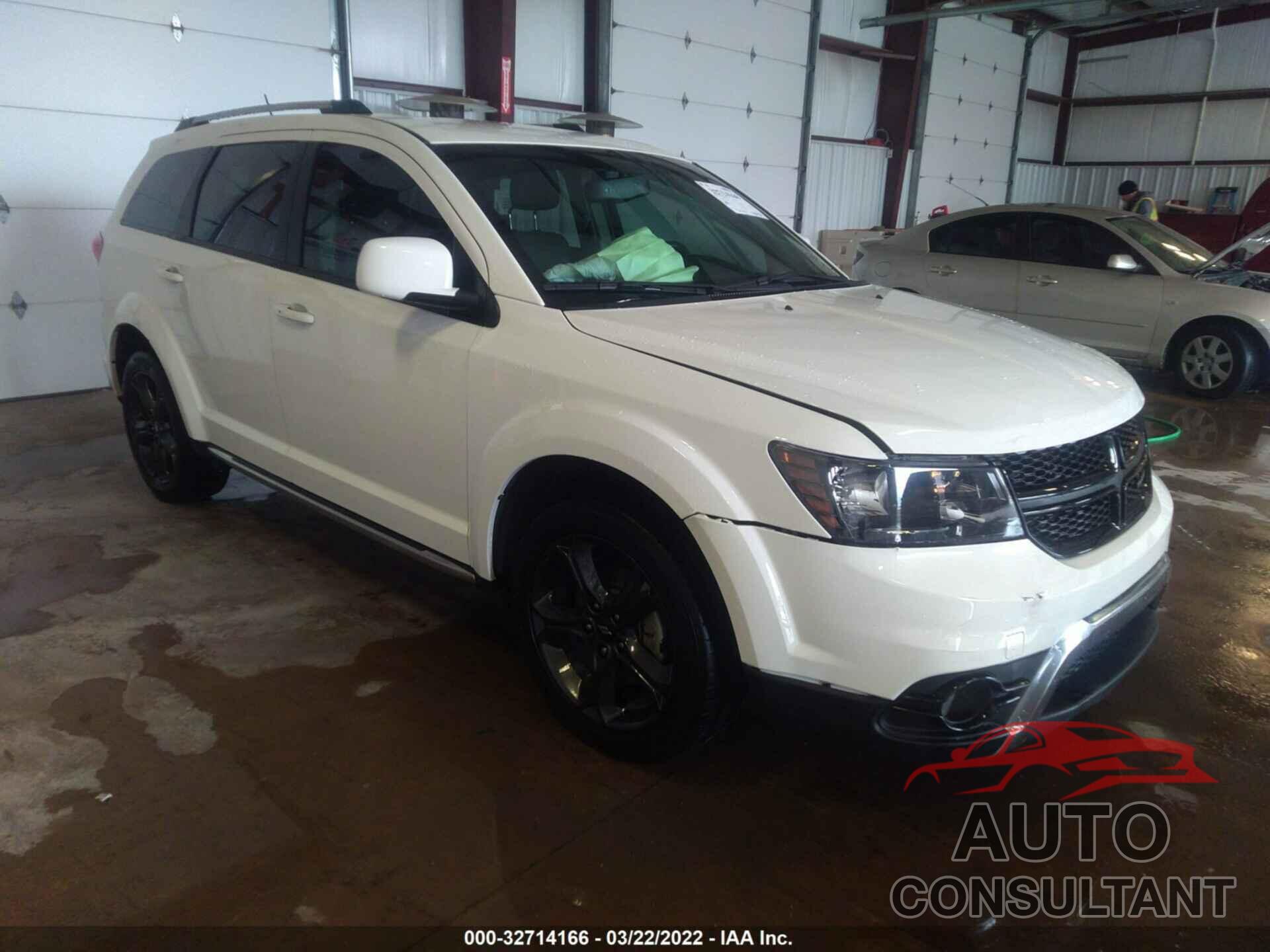 DODGE JOURNEY 2018 - 3C4PDCGB4JT288587