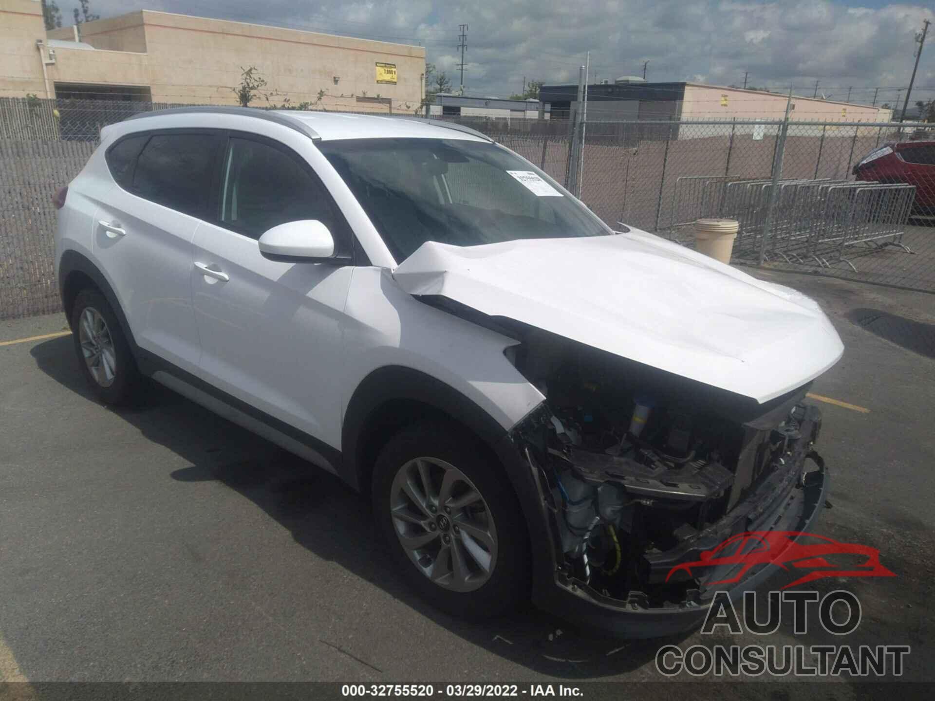 HYUNDAI TUCSON 2018 - KM8J33A48JU678905
