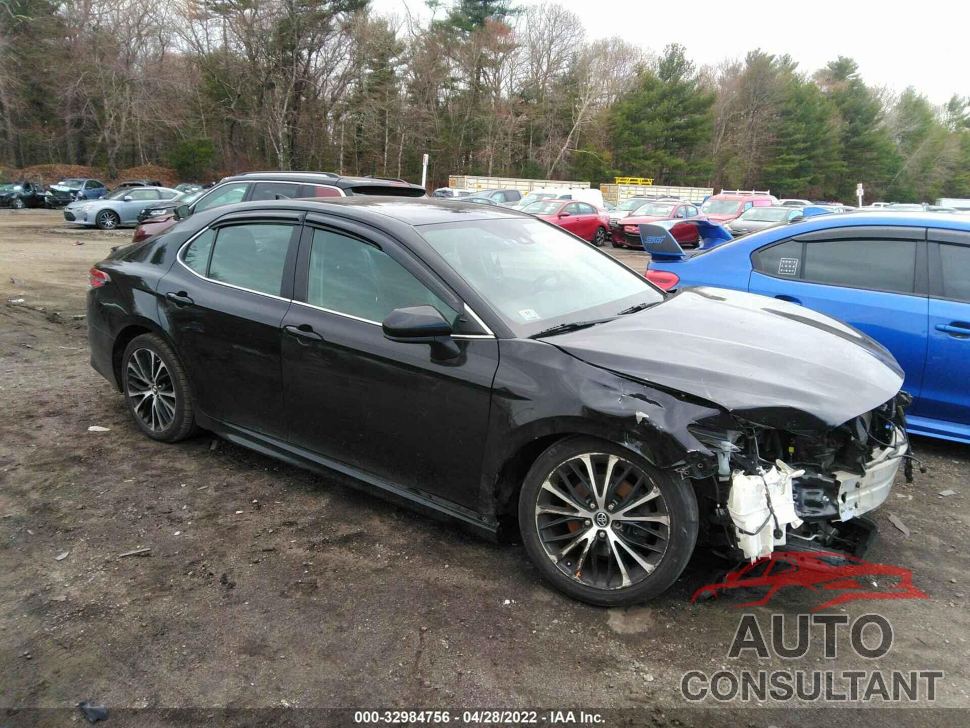 TOYOTA CAMRY 2019 - 4T1B11HK0KU186437