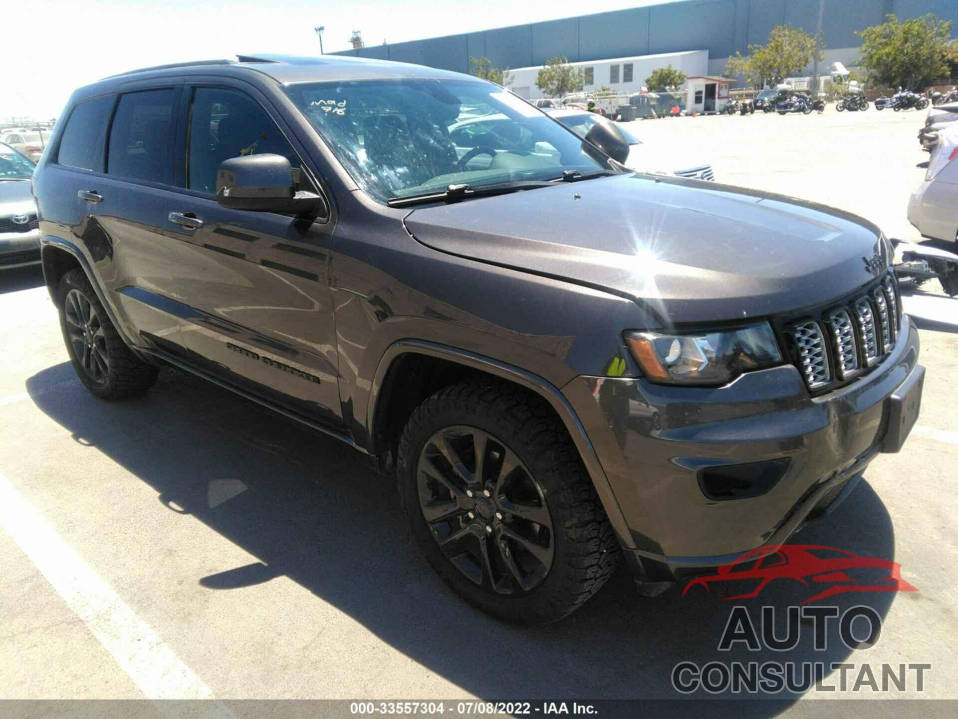 JEEP GRAND CHEROKEE 2018 - 1C4RJFAG3JC296845