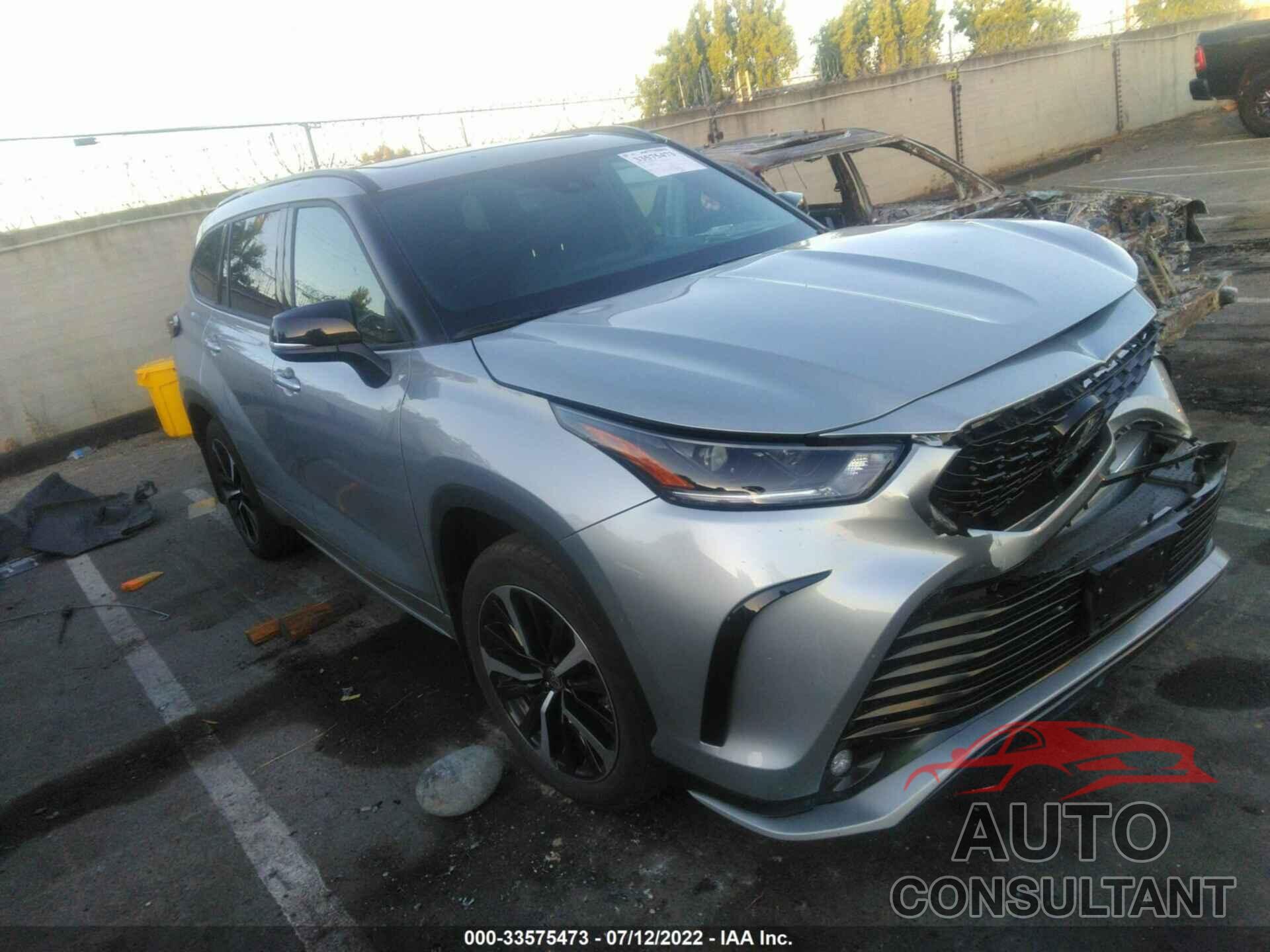 TOYOTA HIGHLANDER 2021 - 5TDJZRBH9MS146014