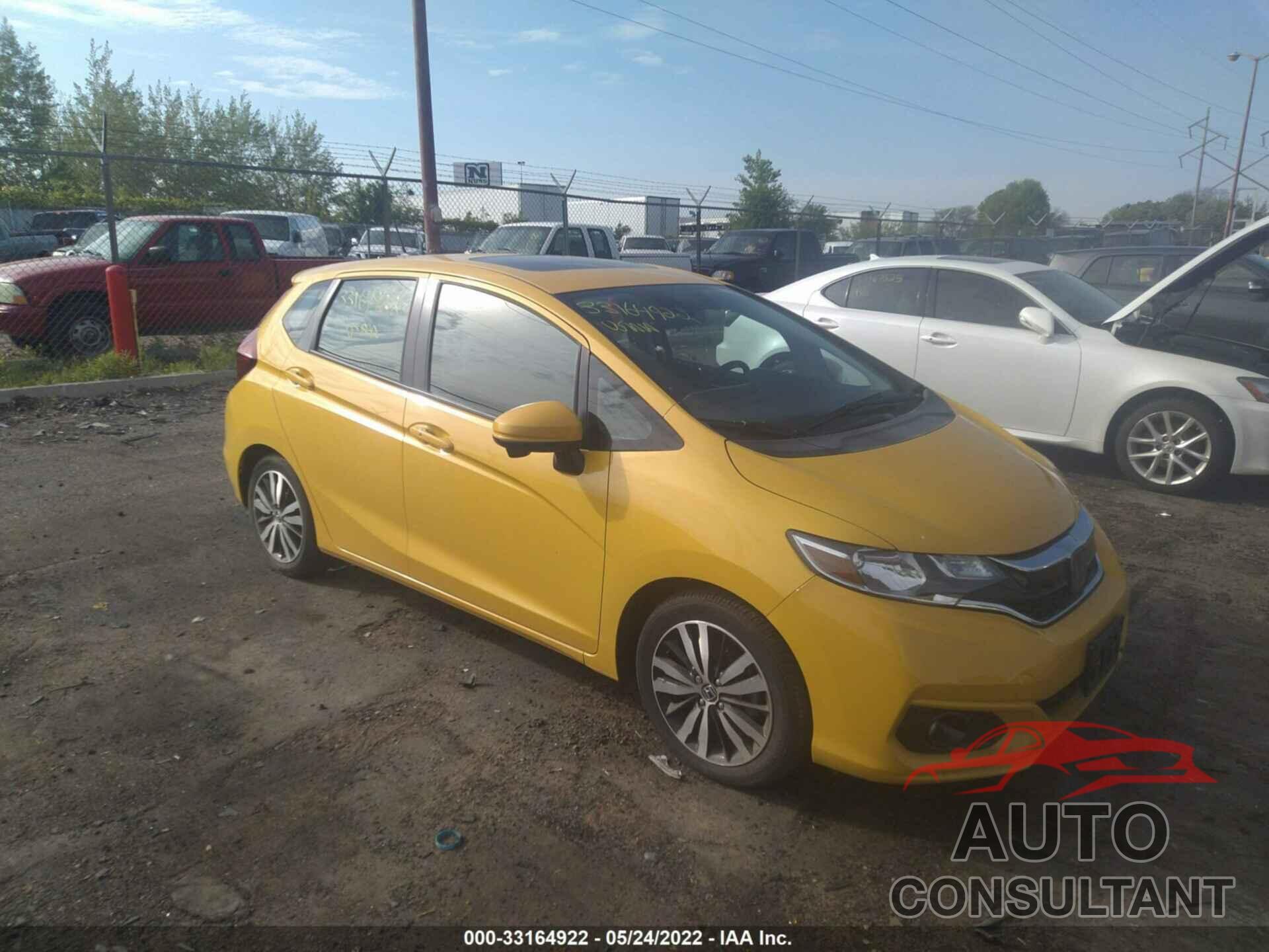 HONDA FIT 2018 - 3HGGK5H82JM716754