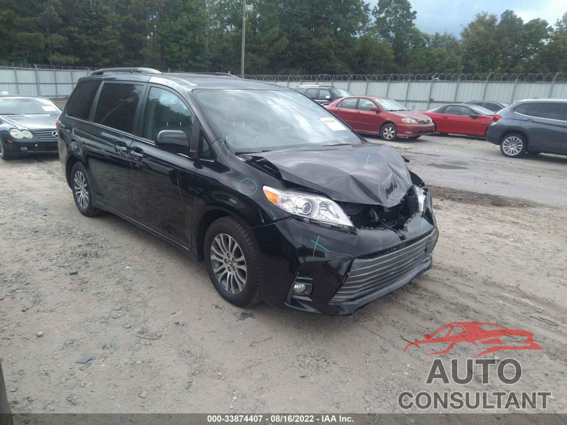 TOYOTA SIENNA 2018 - 5TDYZ3DC7JS909267