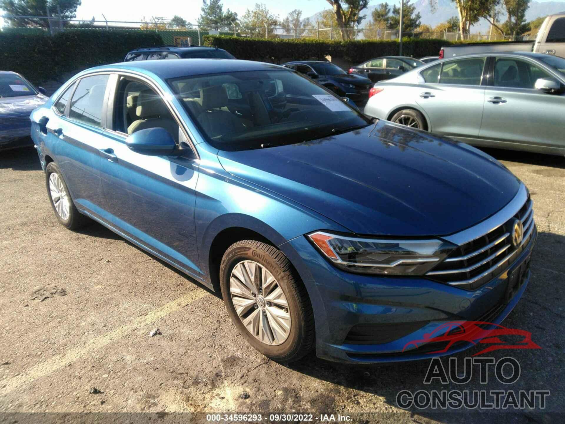 VOLKSWAGEN JETTA 2019 - 3VWC57BUXKM072795