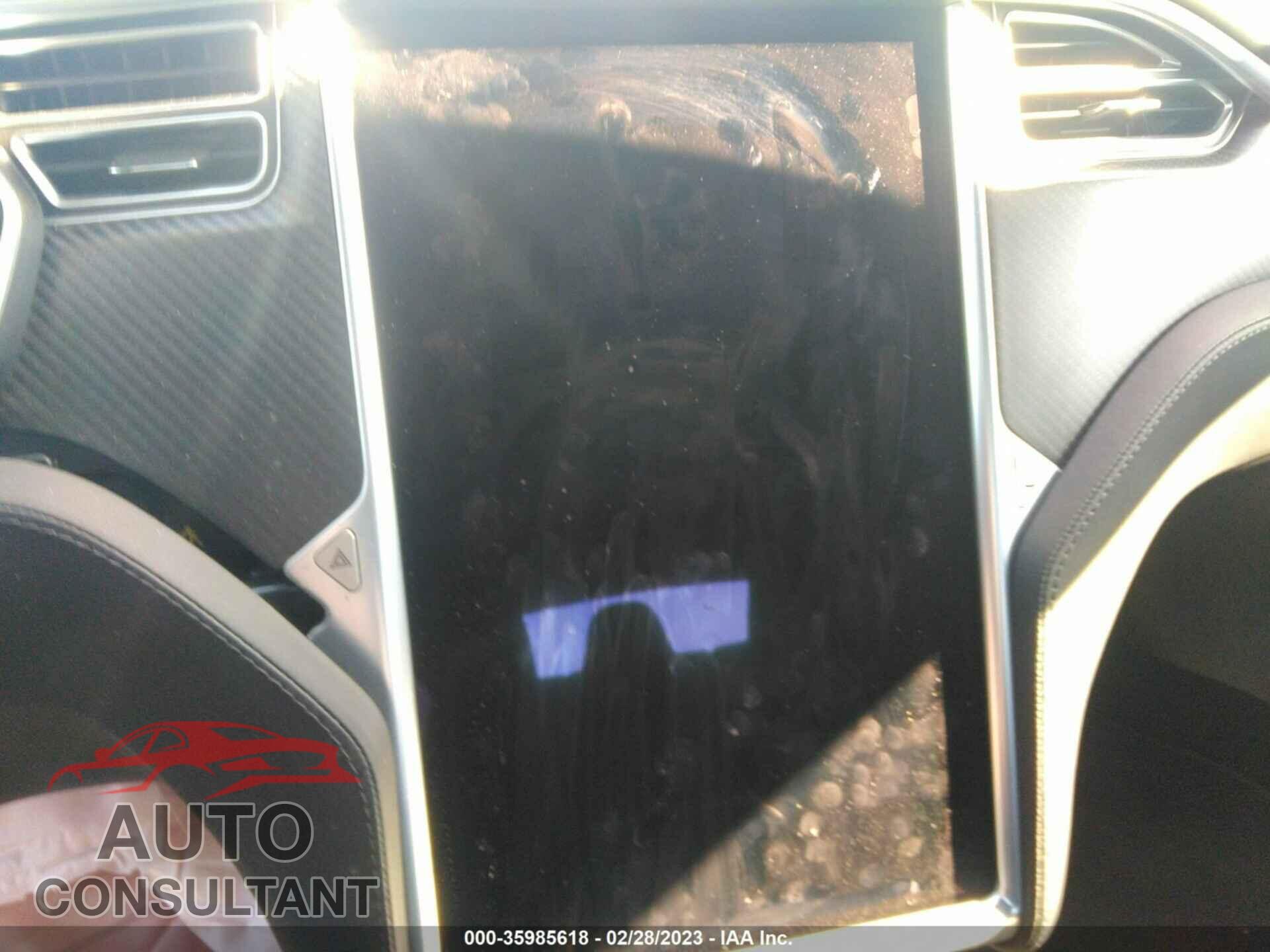 TESLA MODEL S 2017 - 5YJSA1E25HF217367