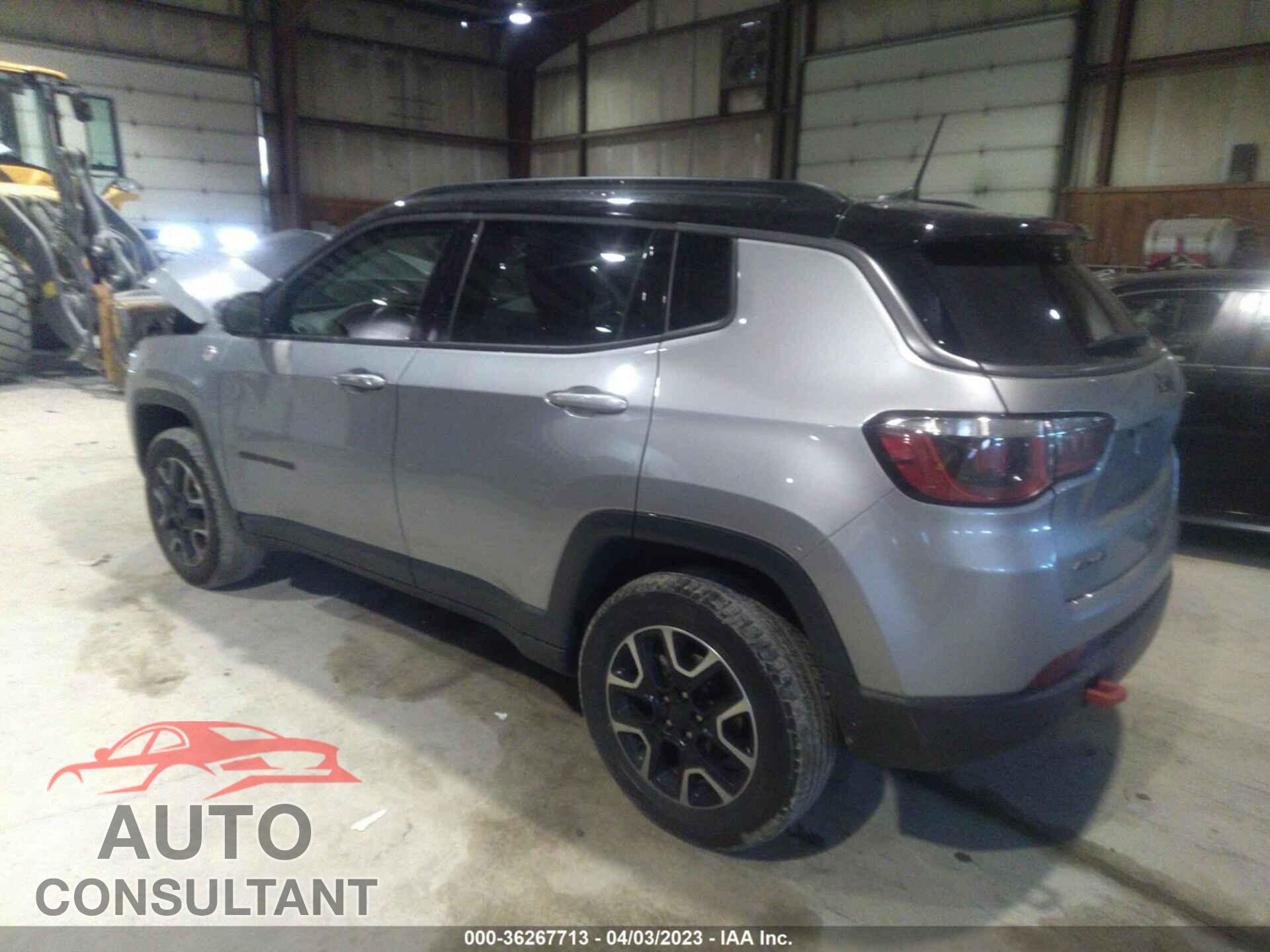 JEEP COMPASS 2019 - 3C4NJDDB8KT671489