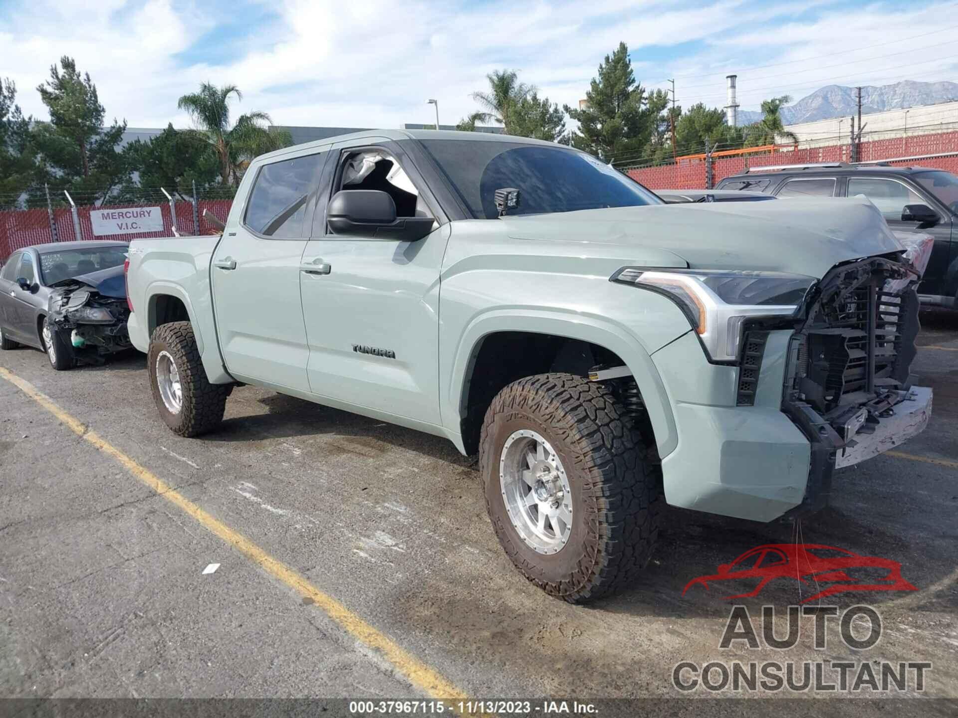 TOYOTA TUNDRA 2023 - 5TFLA5DB5PX068539