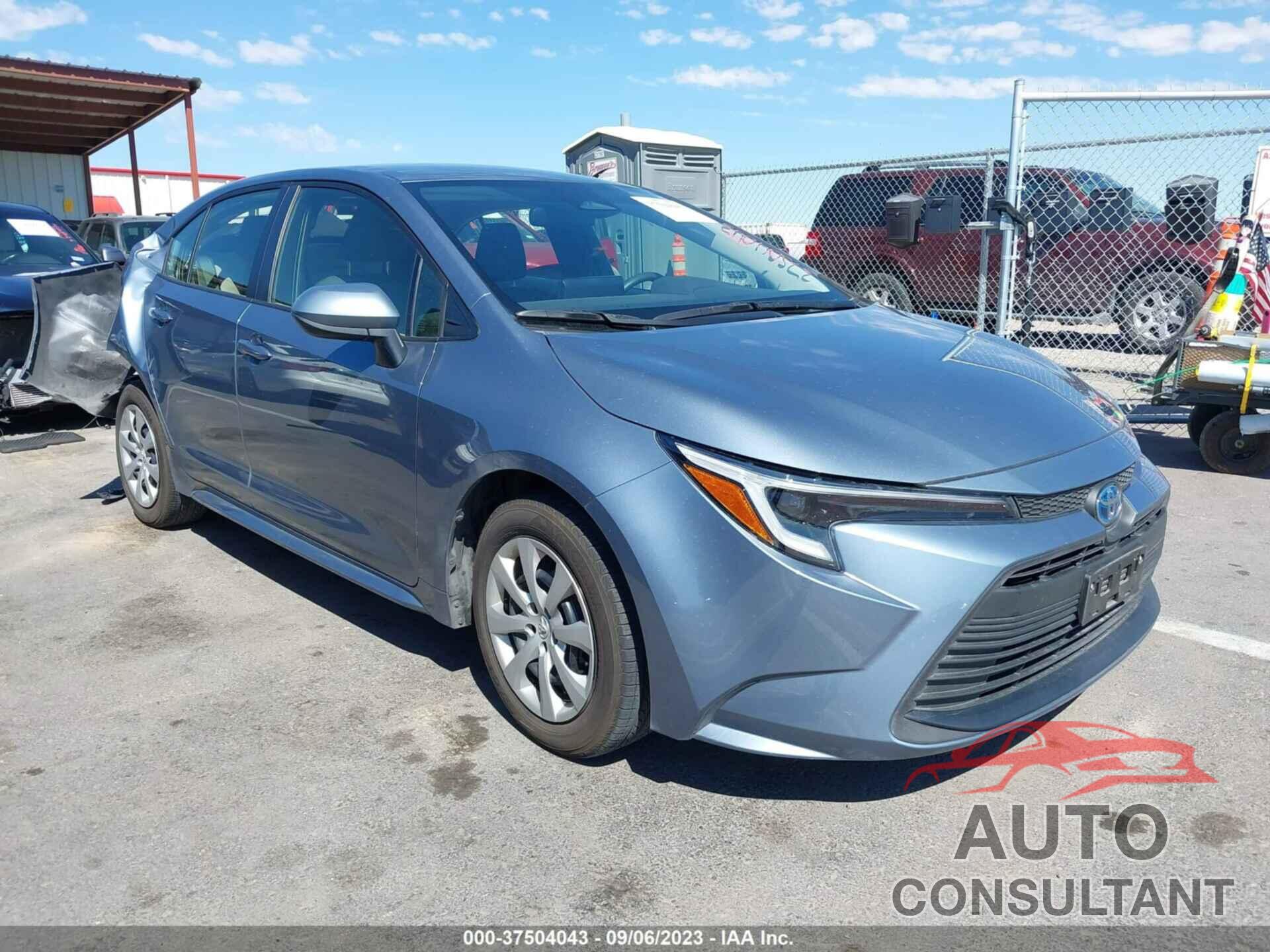 TOYOTA COROLLA 2023 - JTDBCMFE0P3017271