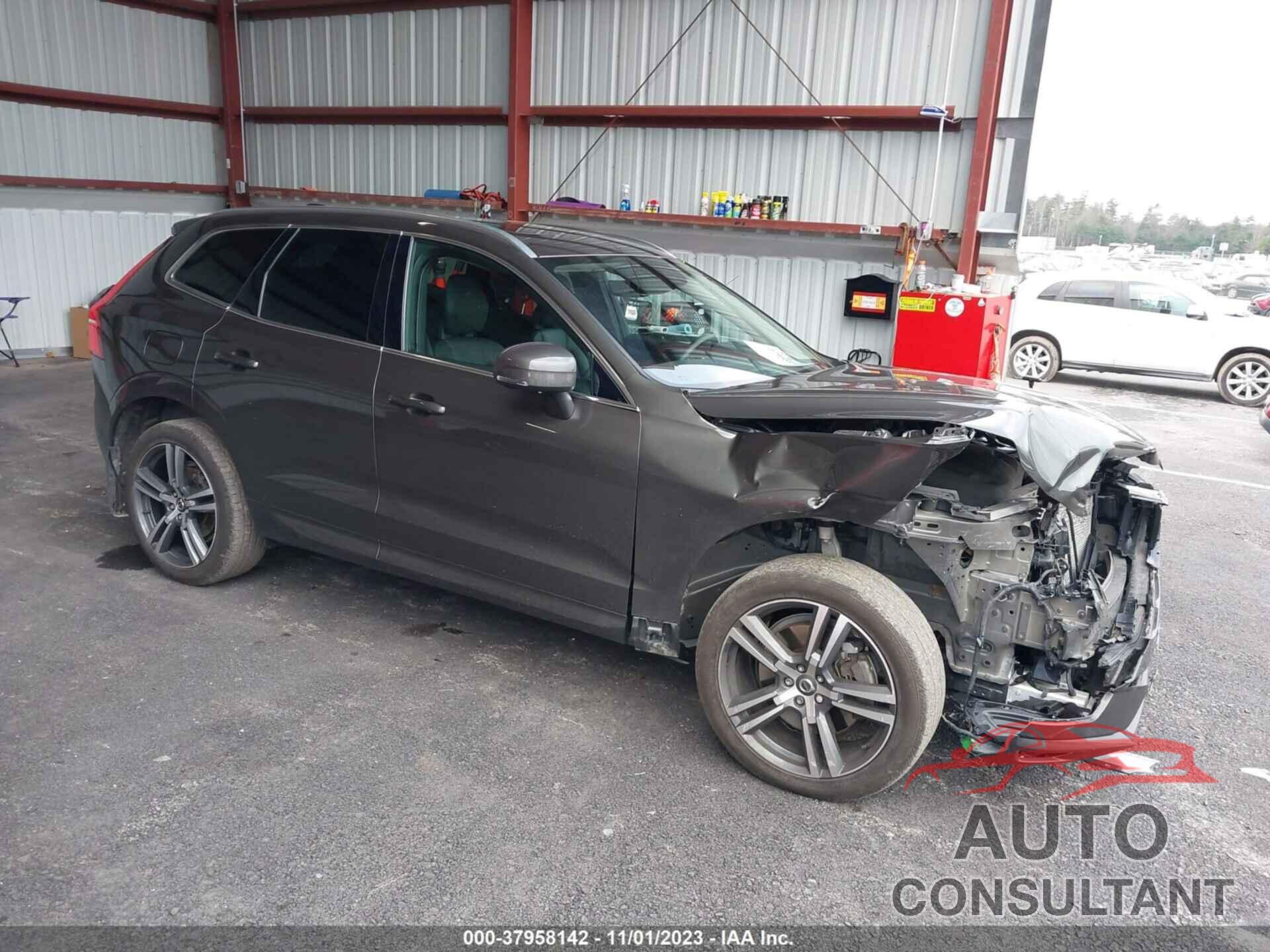 VOLVO XC60 2018 - YV4A22RK7J1120112