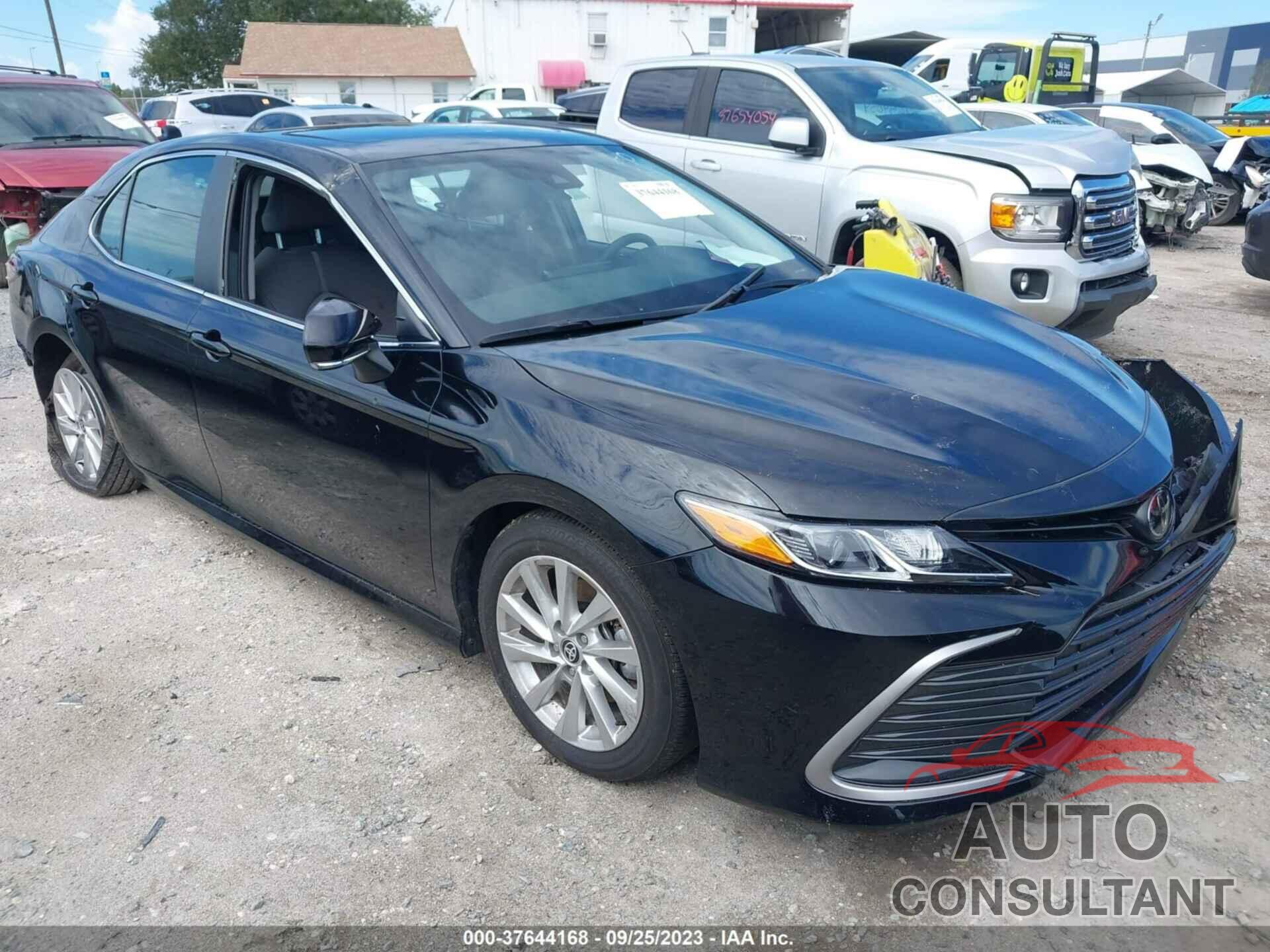 TOYOTA CAMRY 2023 - 4T1R11AK0PU767842