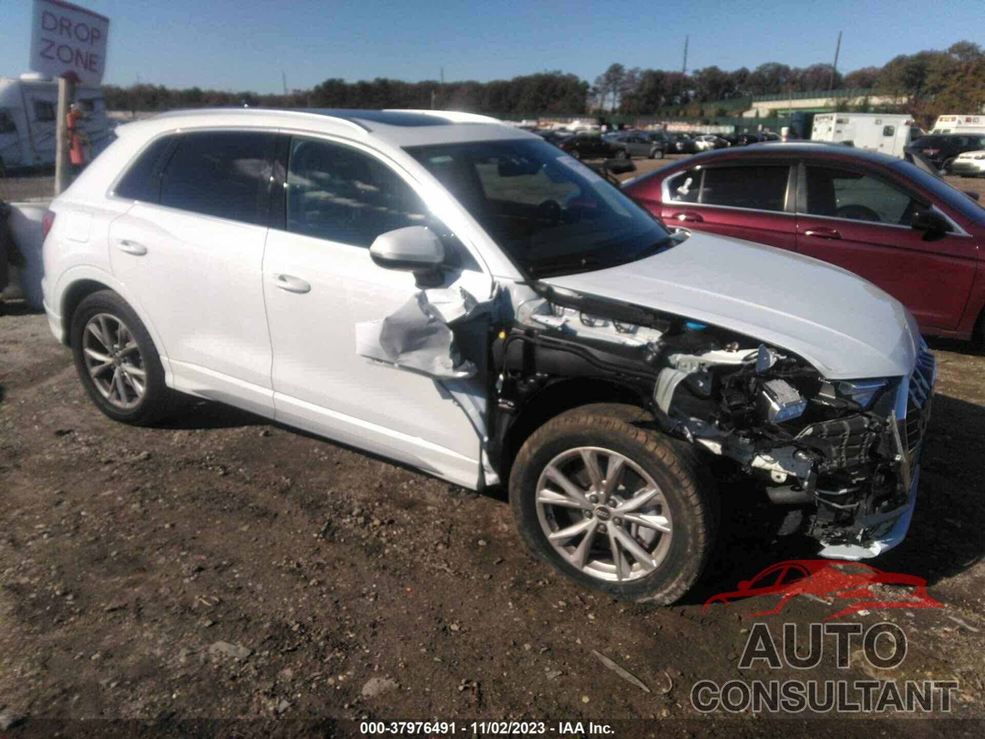 AUDI Q3 2021 - WA1DECF34M1043191