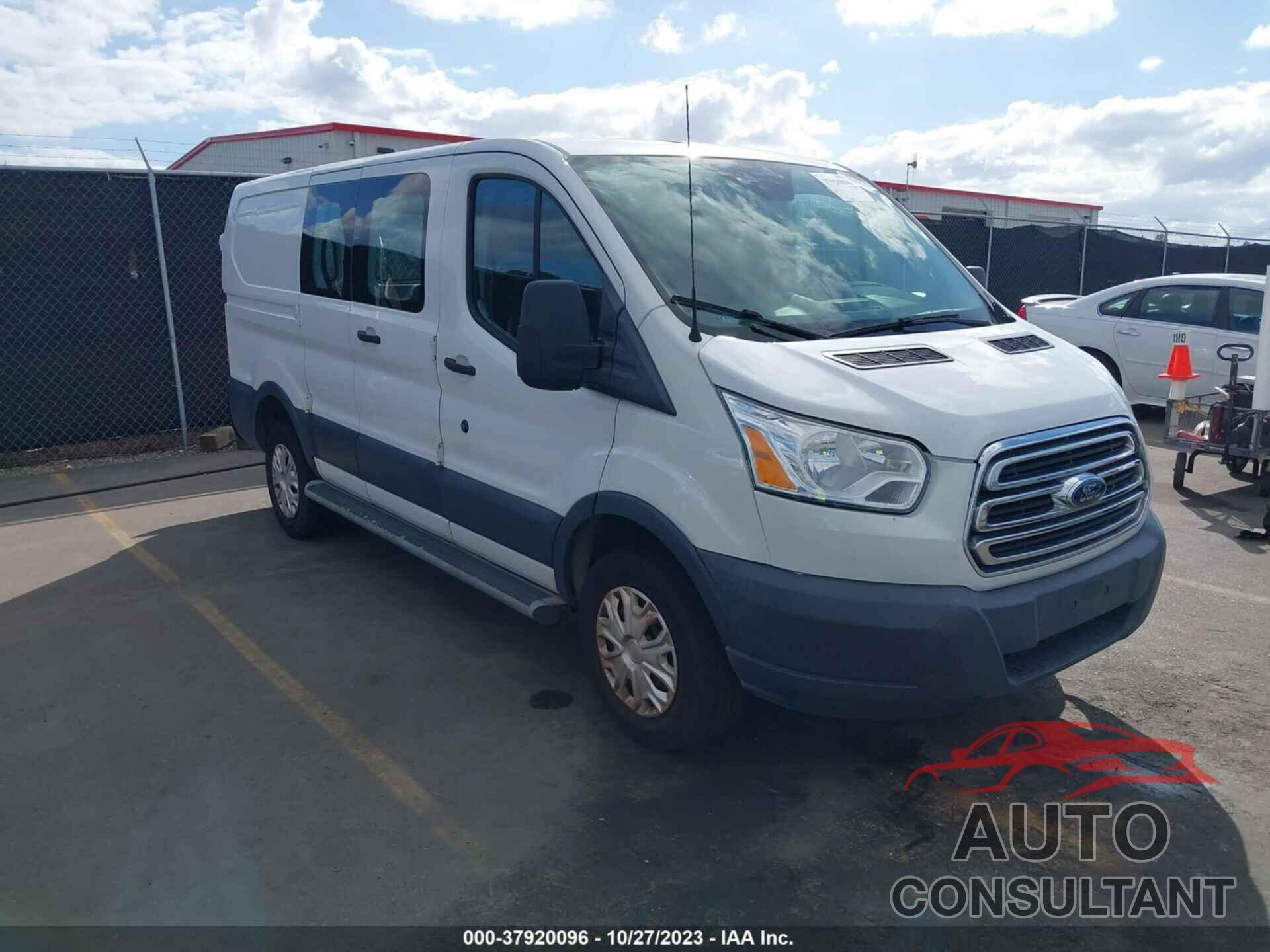 FORD TRANSIT VAN 2018 - 1FTYR1ZM5JKB37865