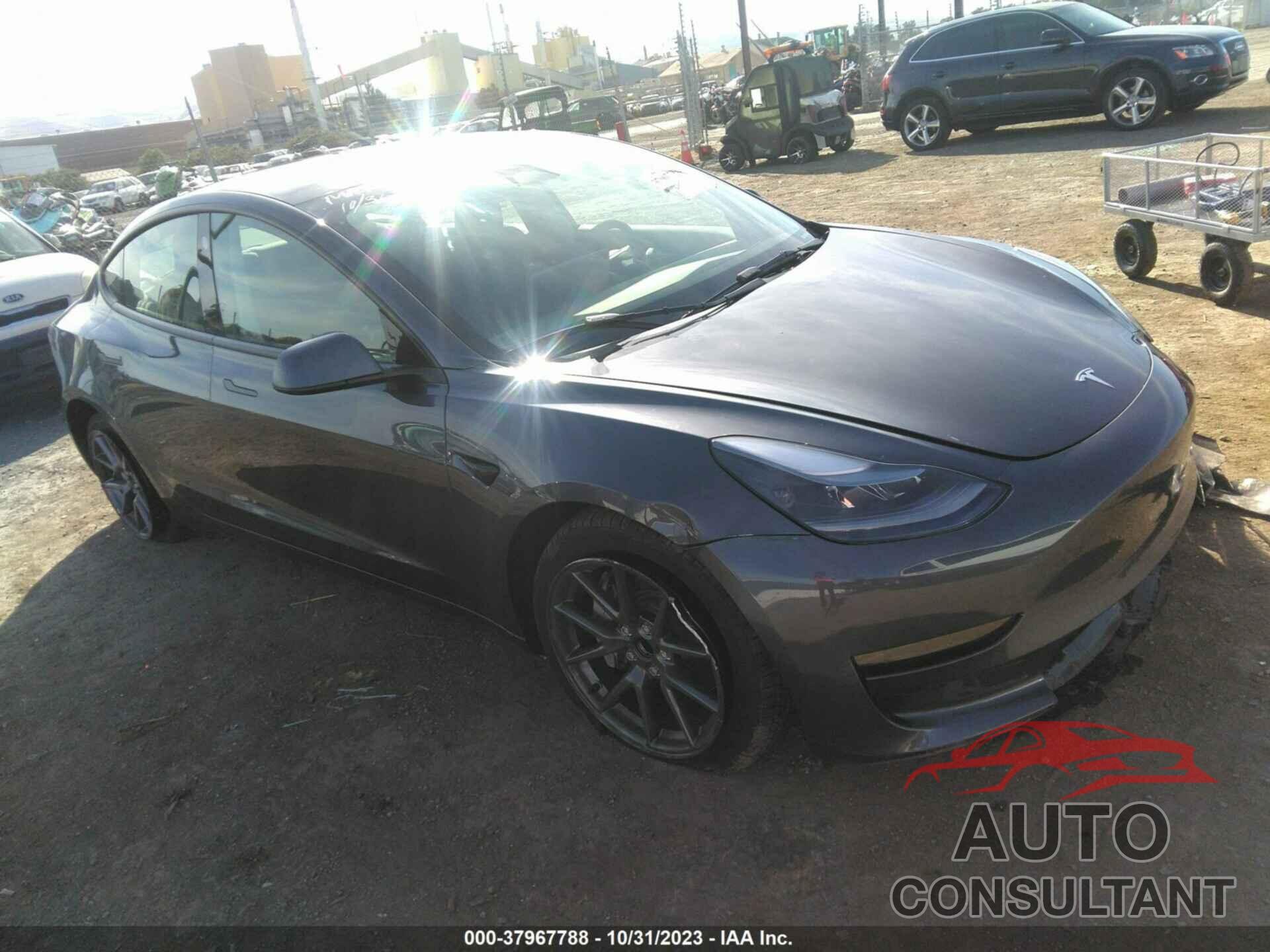 TESLA MODEL 3 2023 - 5YJ3E1EAXPF646499