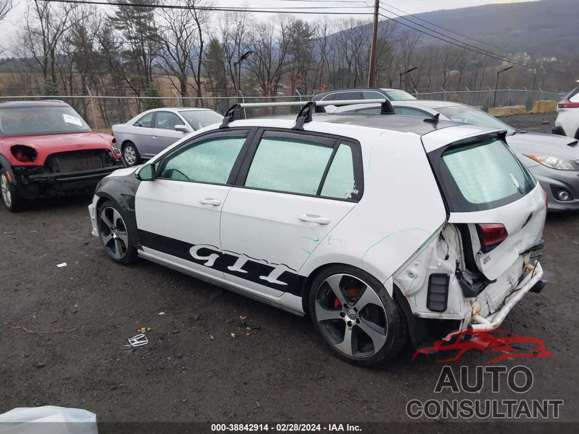 VOLKSWAGEN GTI 2017 - 3VW4T7AU7HM057515