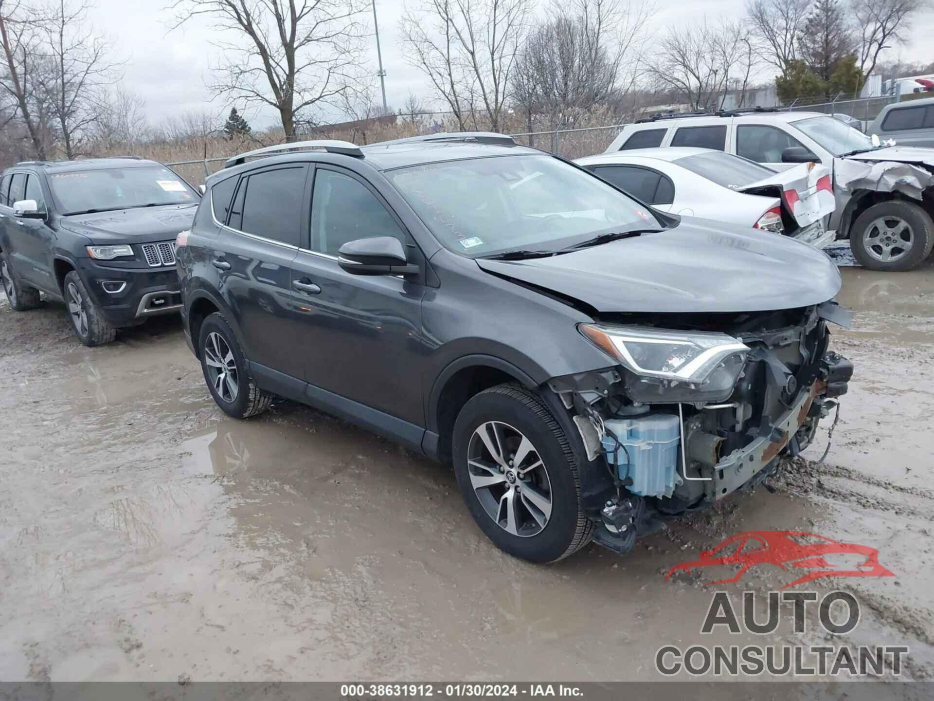 TOYOTA RAV4 2018 - 2T3RFREV6JW801673