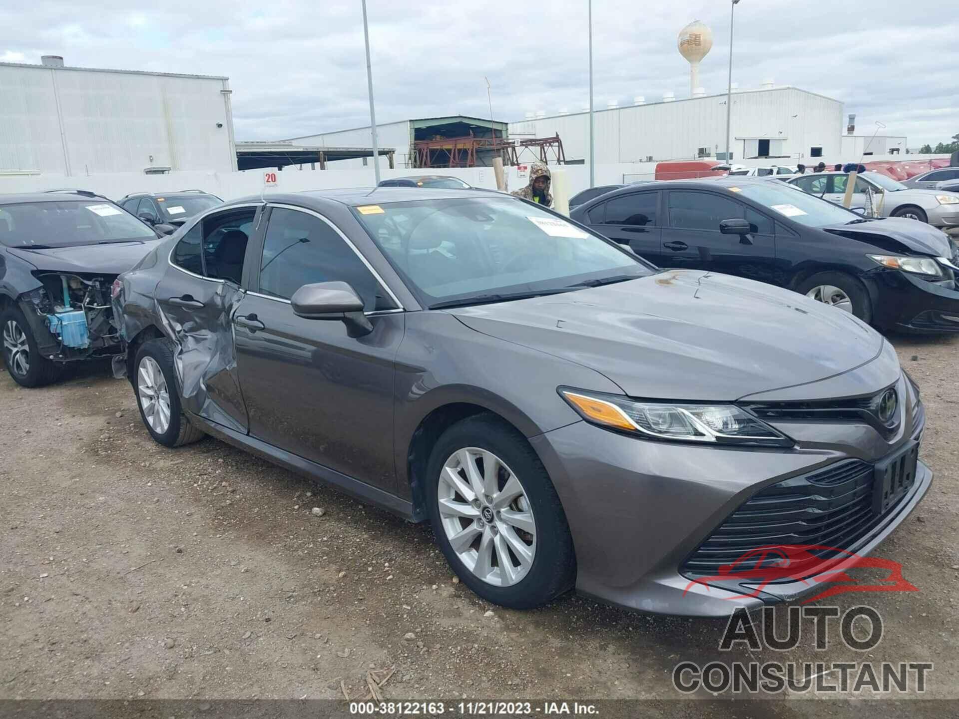 TOYOTA CAMRY 2020 - 4T1C11AKXLU921697