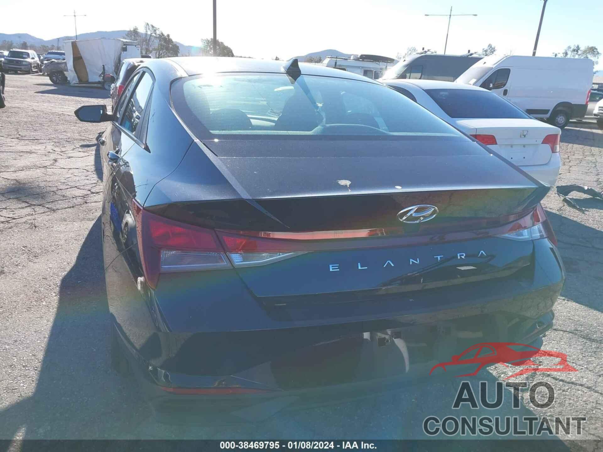 HYUNDAI ELANTRA 2023 - KMHLL4AG3PU384815