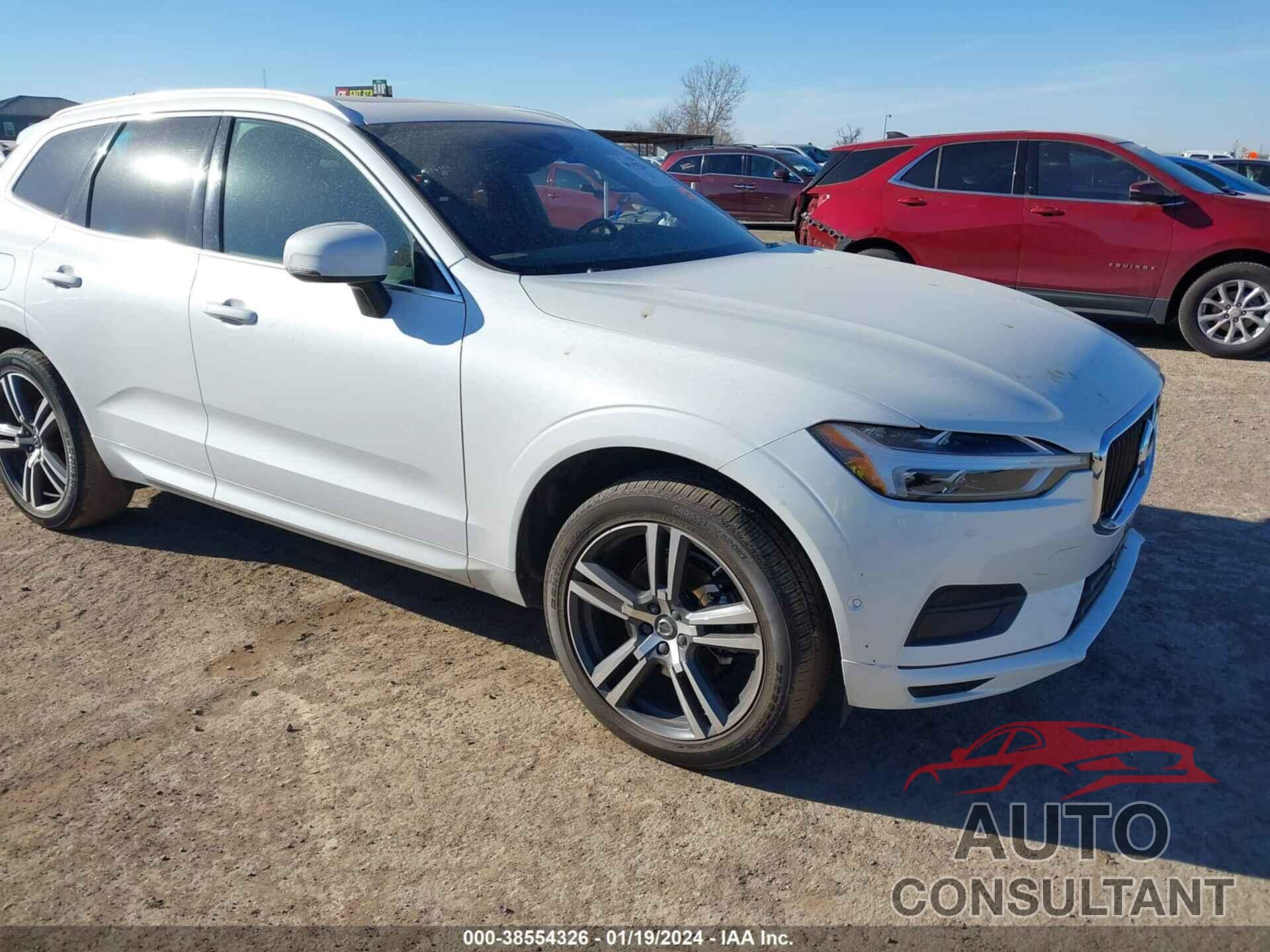 VOLVO XC60 2018 - LYV102RK6JB102072